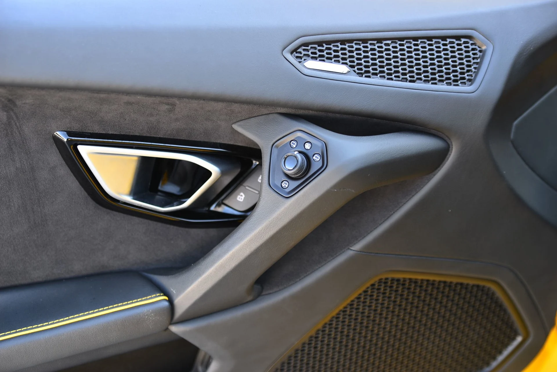 mph010_2598357117_bde56d2a79034b519a7e8e52c722fdf7x_4e66baea9e