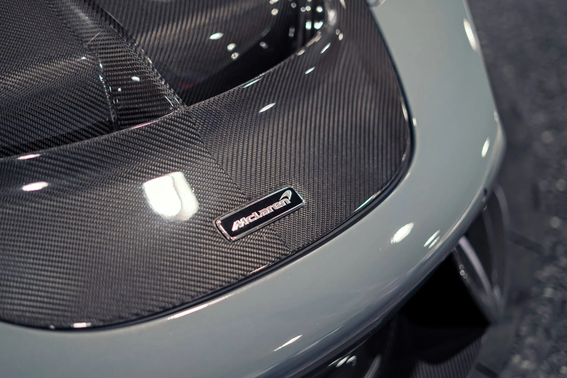 mph010_2602171408_Used_2021_Mc_Laren_765_LT_MSO_Spec_in_Chicane_Grey_w_Roof_Scoop_530_K_MSRP_1778865851_5e8b078917