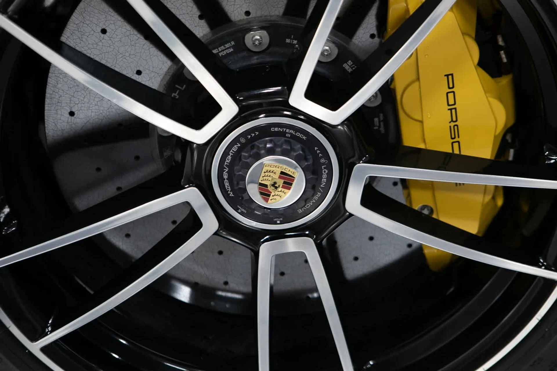 mph010_2605507971_884b8d23fef4a4694e5fa1eb21bbf3ccx_fb5489c493