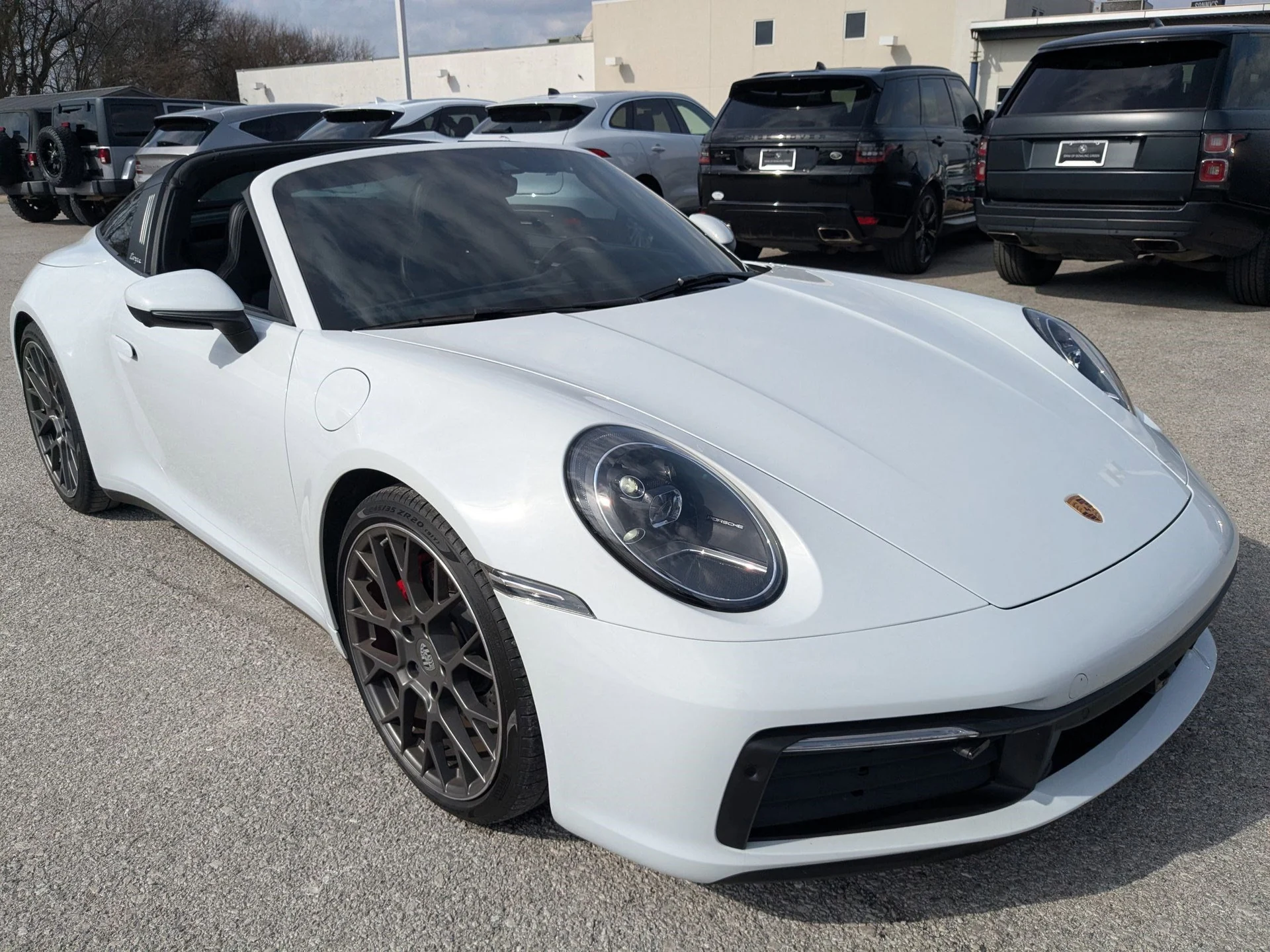 mph010_260587265_bdccee2a4f6227b03efe8eb642328d89_6a7a52206c