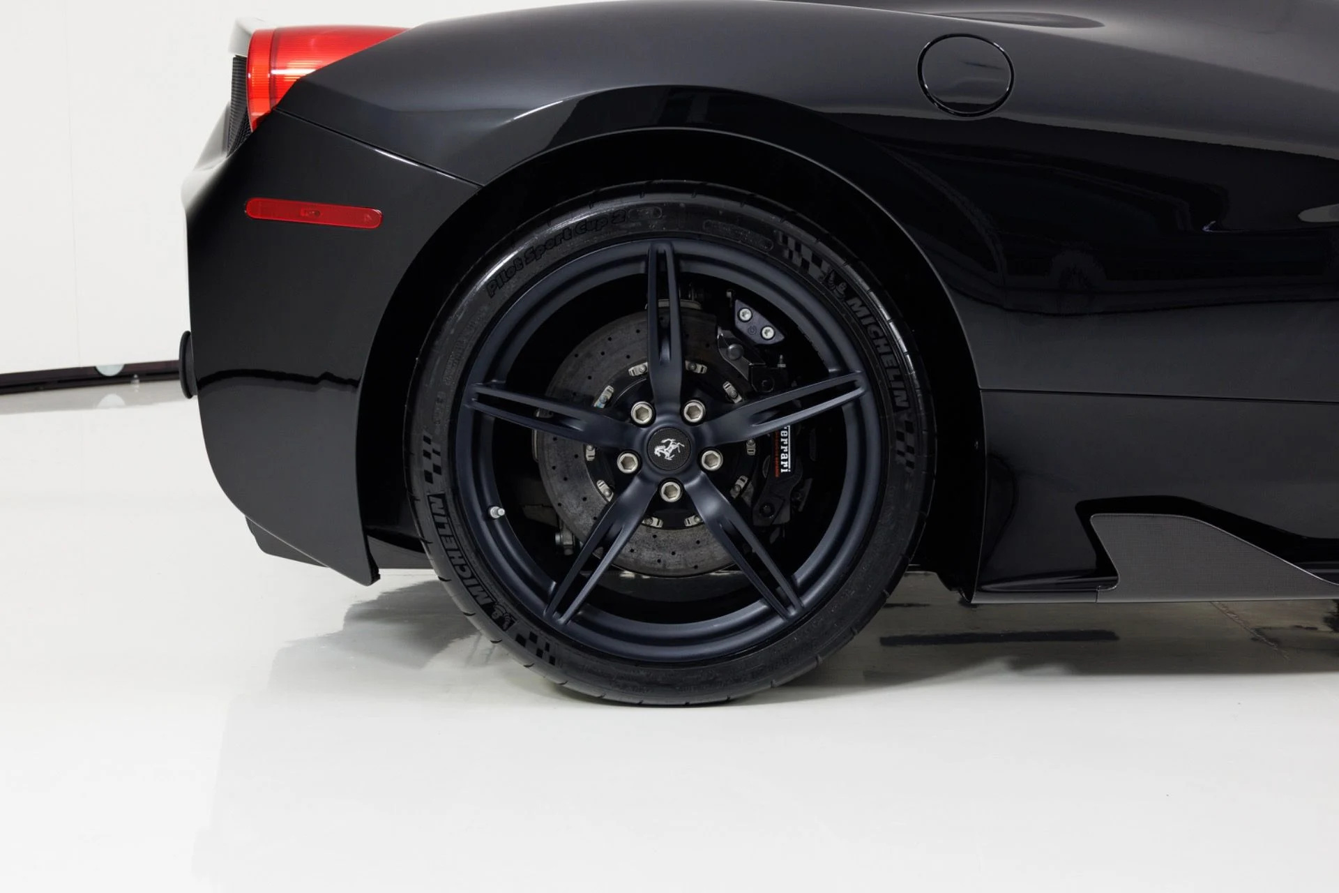 mph010_2605881282_Used_2015_Ferrari_458_Italia_Speciale_1788906936_c784c237f2