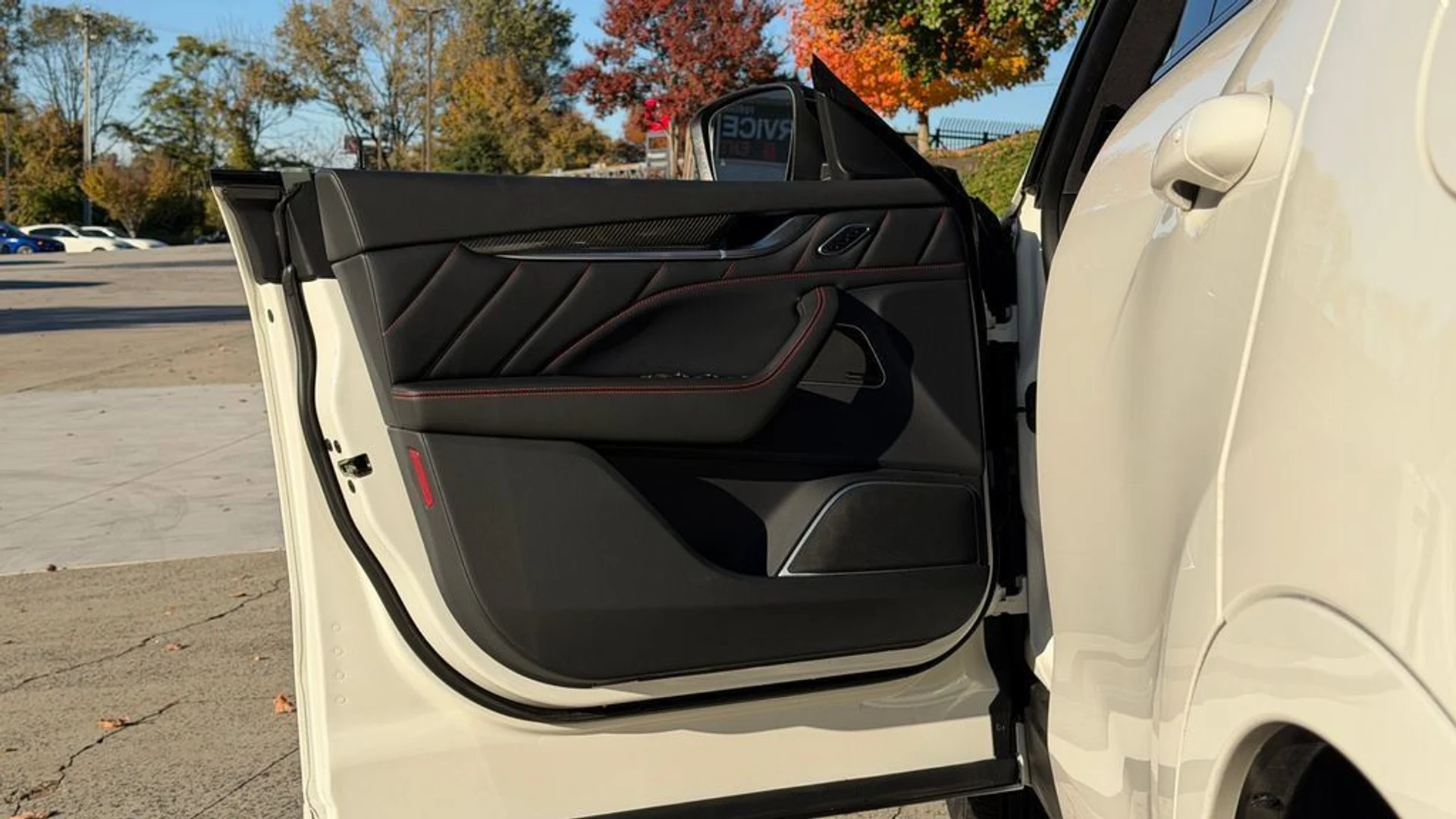 mph010_2608598747_20ba14ee2900498e9b58ce3494a59327_8139350dad