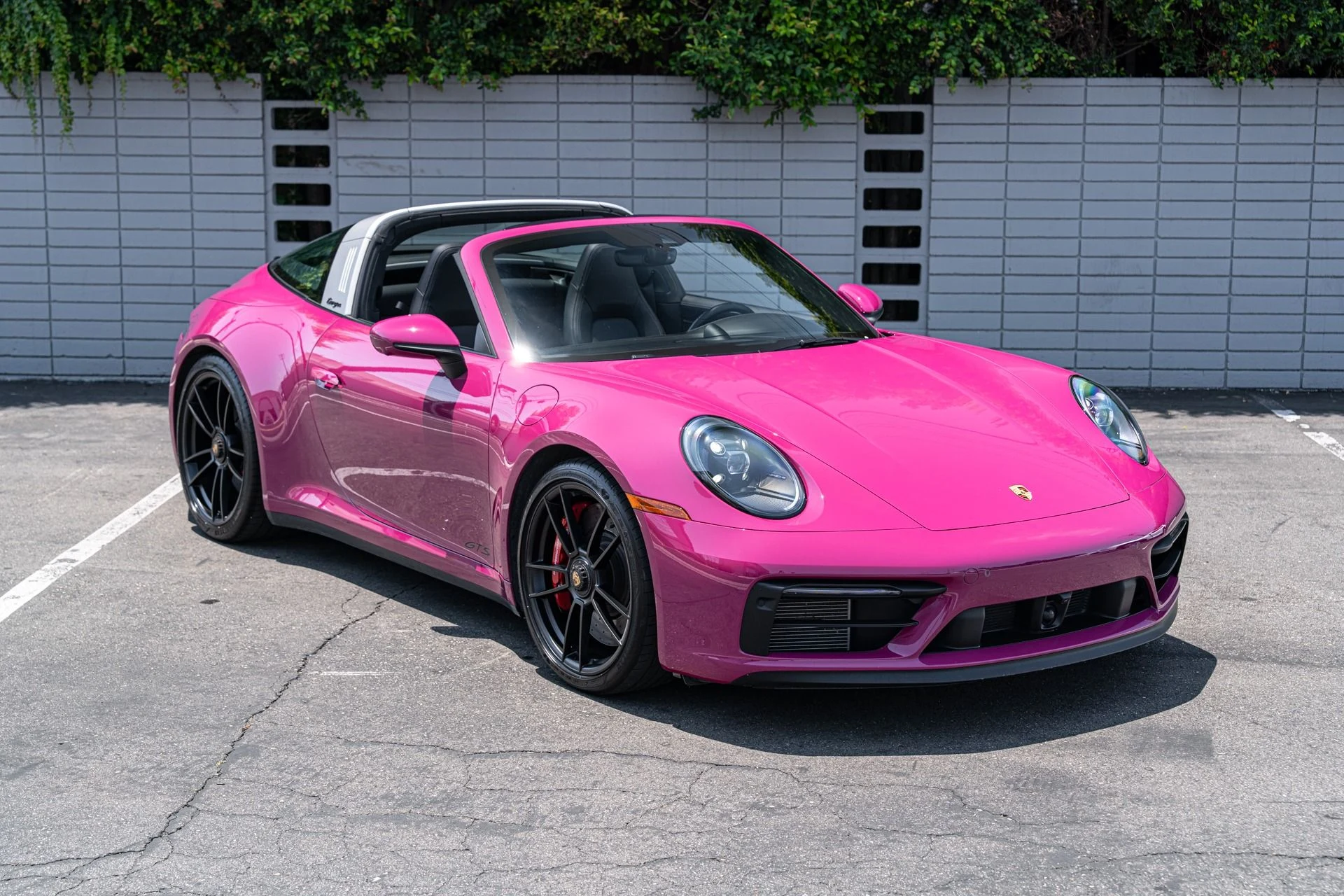 mph010_2620327612_Used_2024_Porsche_911_Targa_4_GTS_1752606781_bed8e3c848