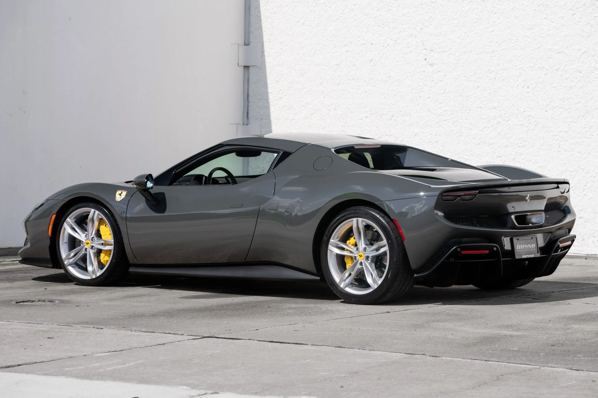 mph010_2620610216_Used_2024_Ferrari_296_GTB_1754599381_9542dab784
