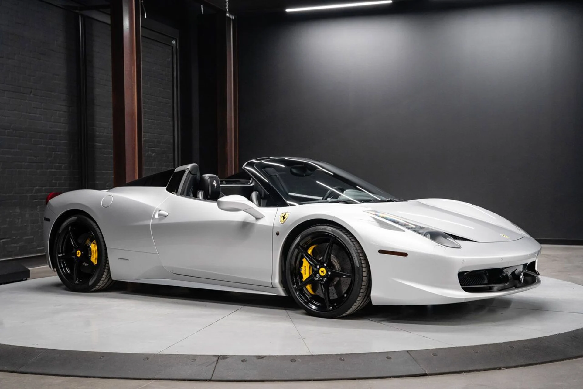 mph010_2629204458_ferrari_458_italia_2013_13c1b2597a