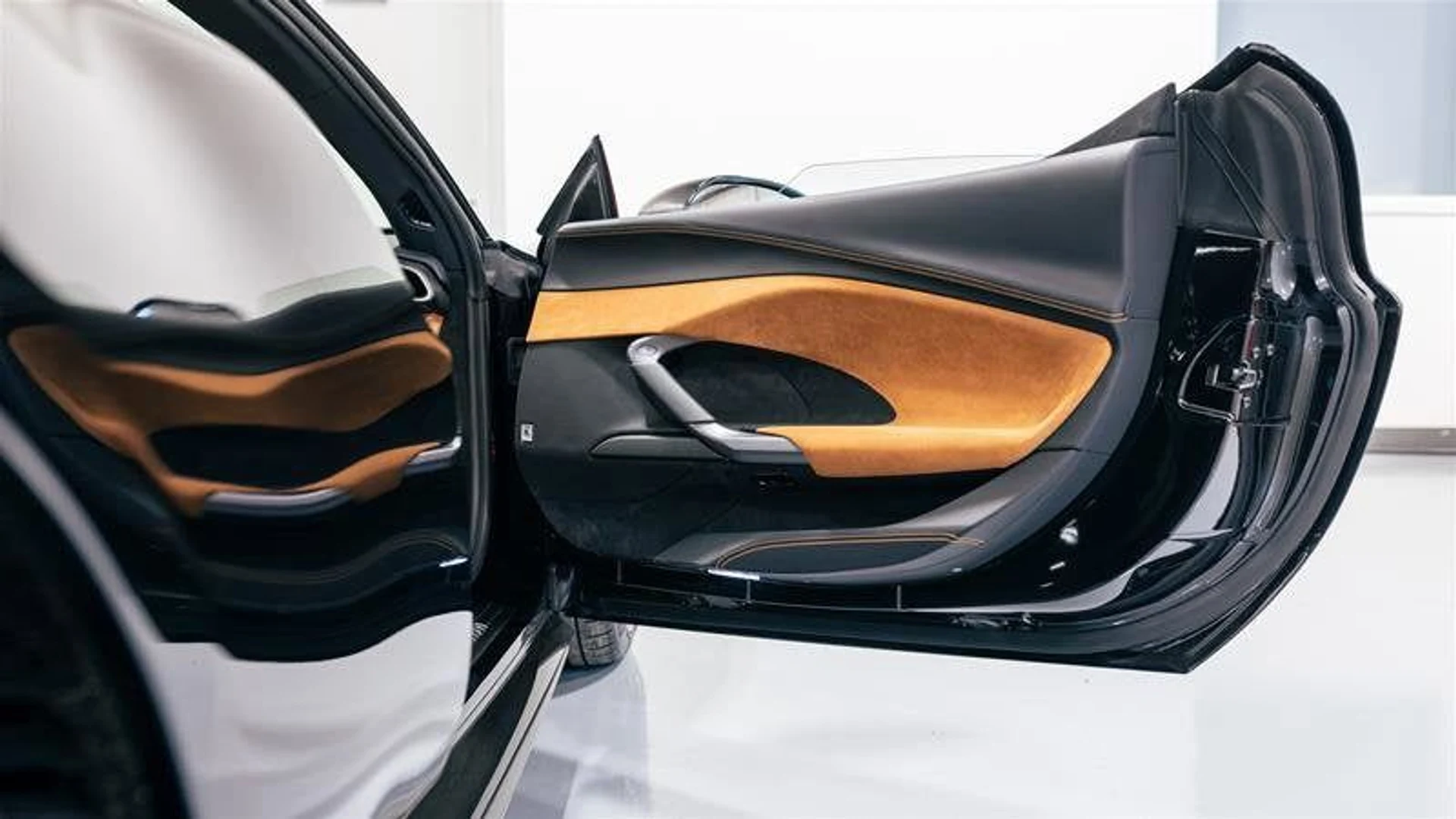 mph010_2630630048_77c4f51c0da34d48ae6e99f97b08dfb9_c3d7f93aae