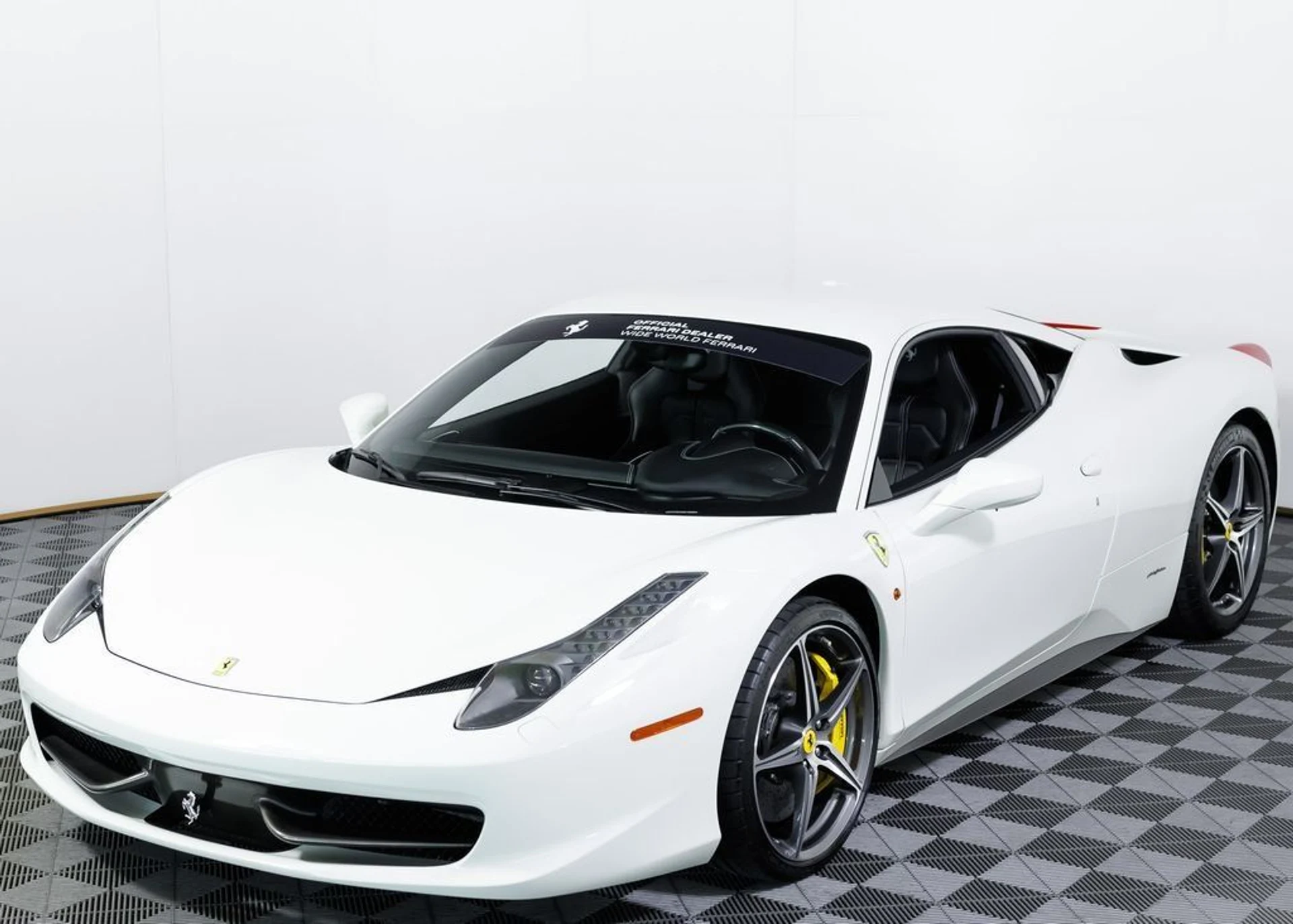 mph010_263798965_b4c9b2a0db052011c1b7efd91715383c_fb331196bb