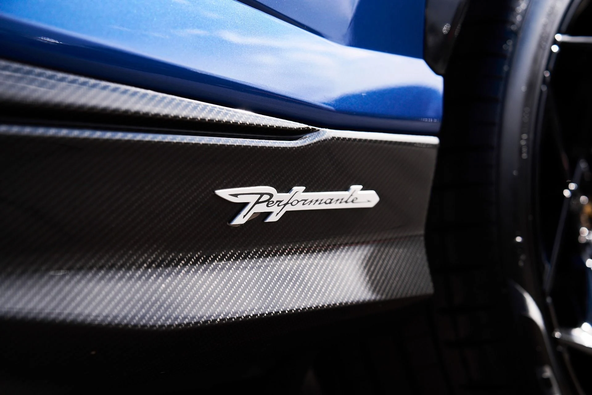 mph010_2653208532_Used_2024_Lamborghini_Urus_Performante_1751408326_63e949c446