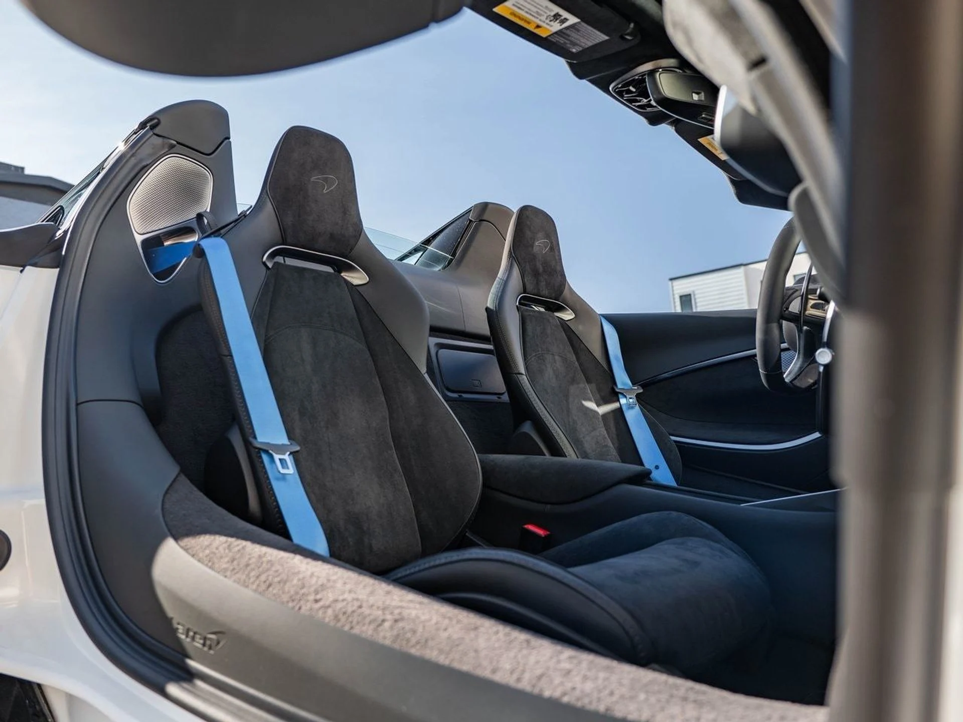 mph010_2654975528_c5a770f8233c180b32304b0c085d0c00x_0593f8bab6