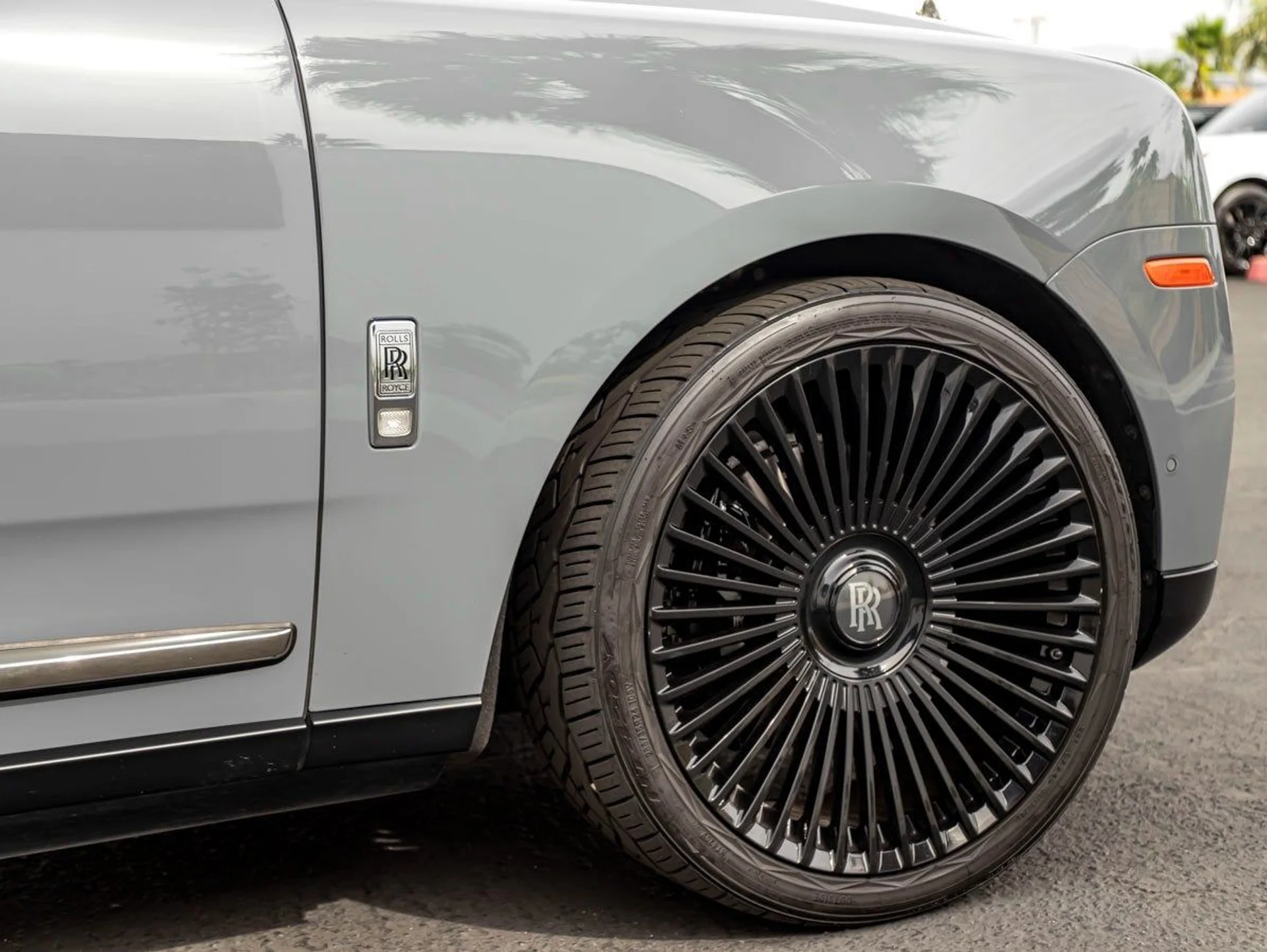 mph010_2655611045_11_dec41366ae