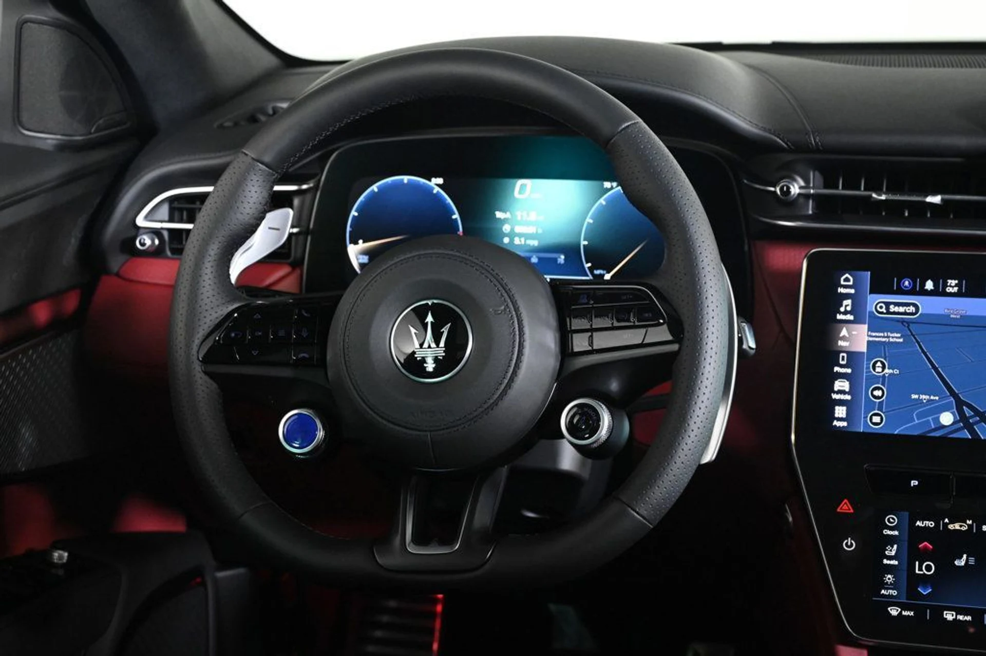 mph010_2656033906_new_2026_maserati_grecale_modena_11350_22970929_10_1024_b24f4a86c4