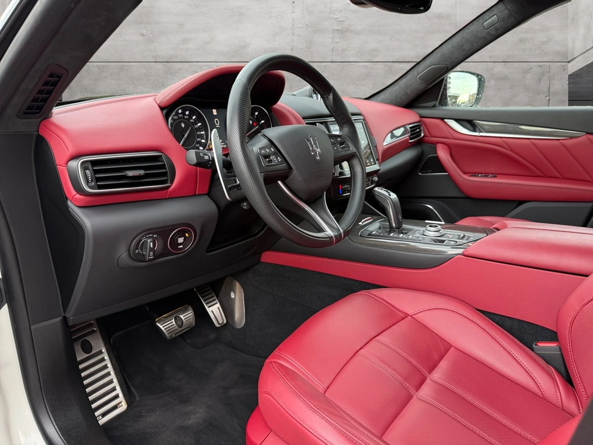 mph010_2658469735_e6c81ecd_41a6_4844_a979_1ab9f36c5f01_3967b77ce3