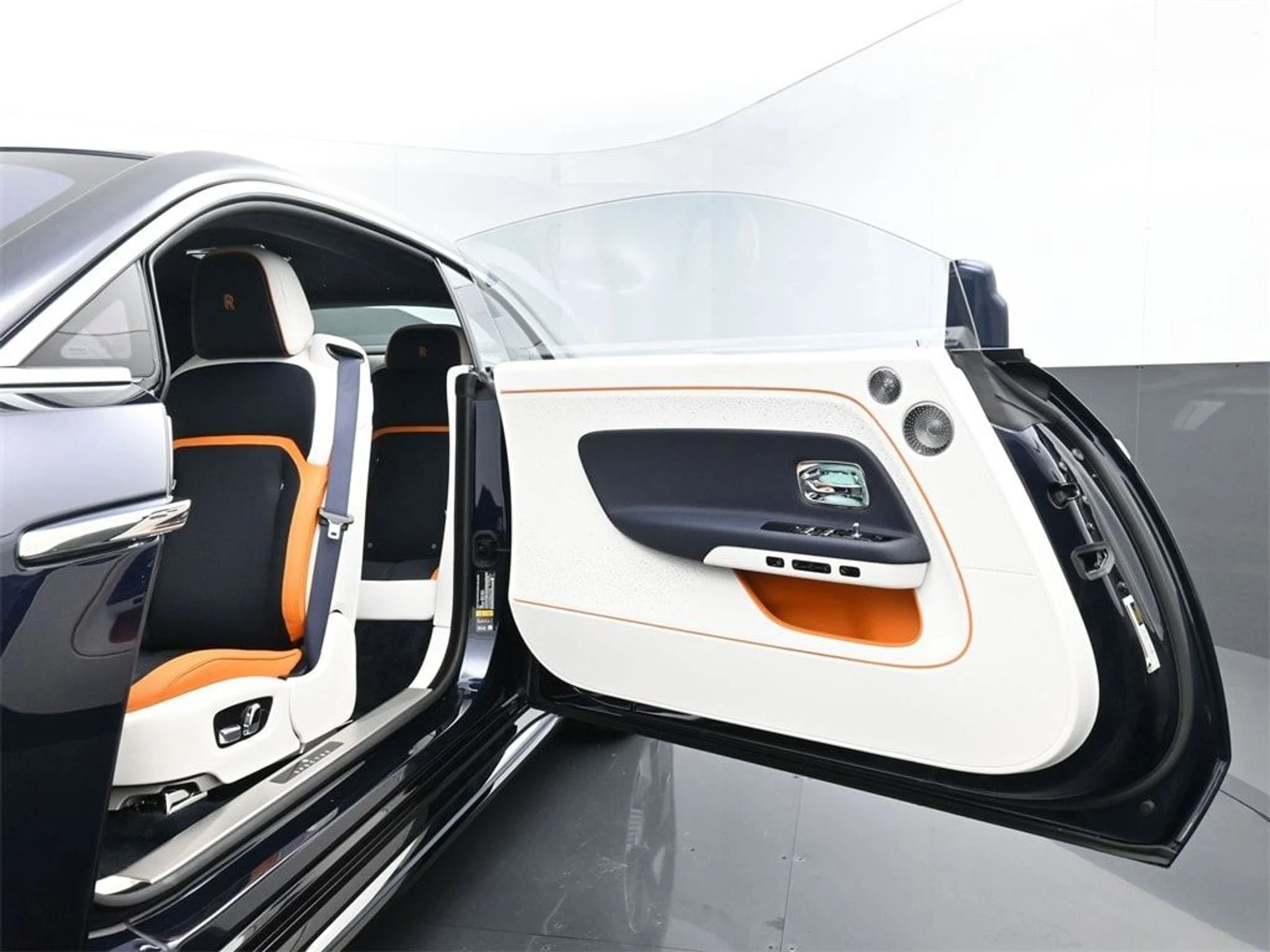 mph010_2665488223_ad571b325a40ac48bb27ae7ab46bc50dx_950b37c3ab