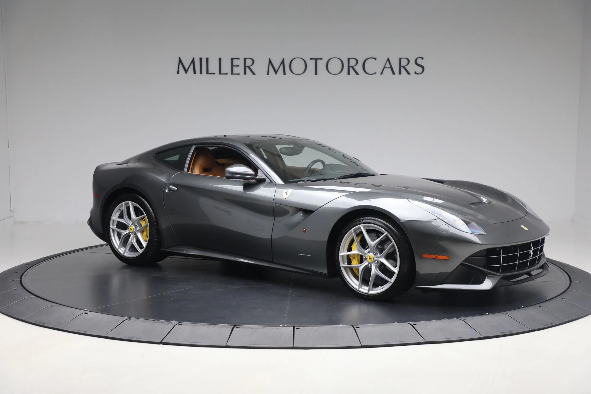 mph010_2665679769_Used_2014_Ferrari_F12berlinetta_3d0a720d78