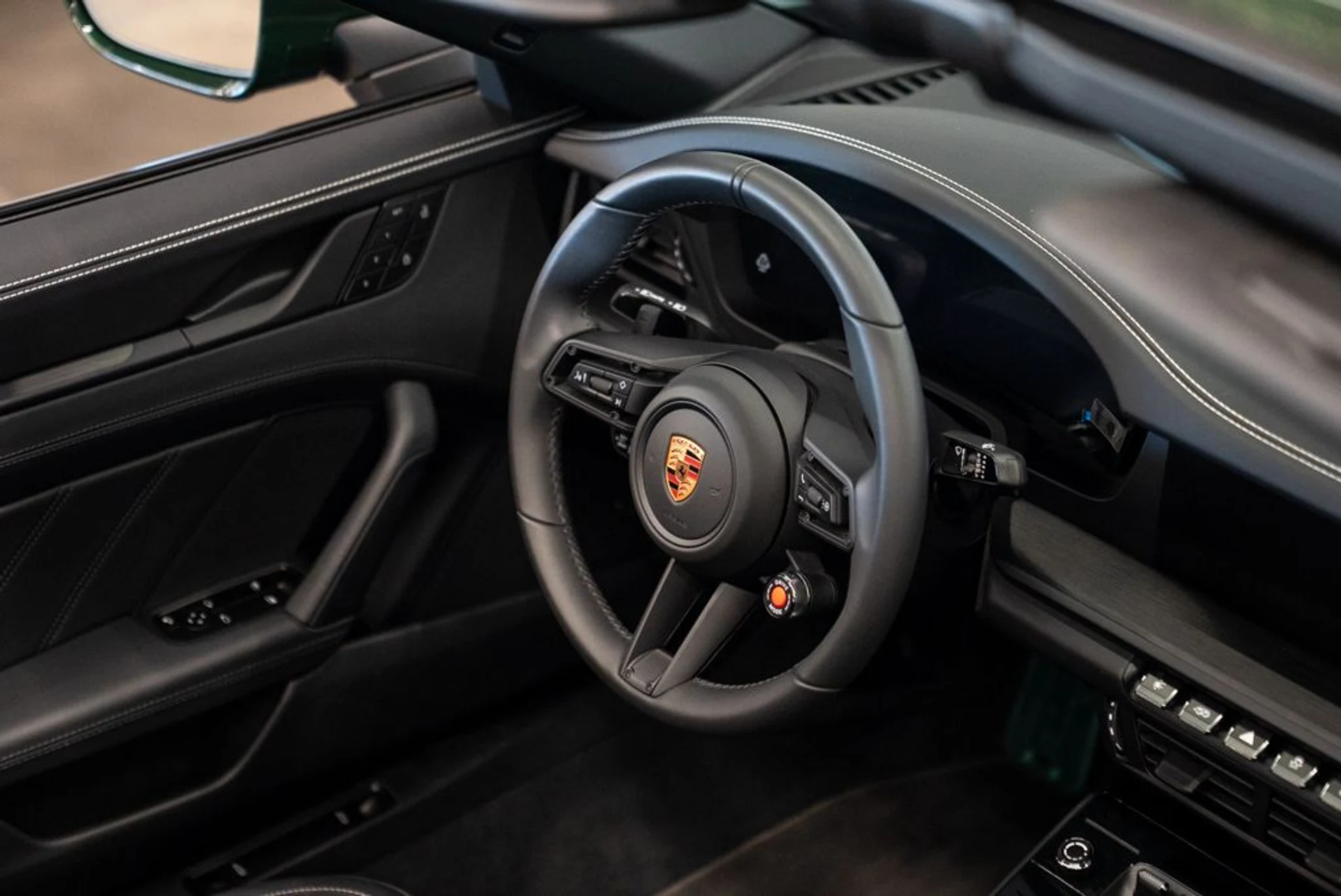 mph010_2667619169_porsche_911_2026_jpg_v_1783105410_fdf92af78d