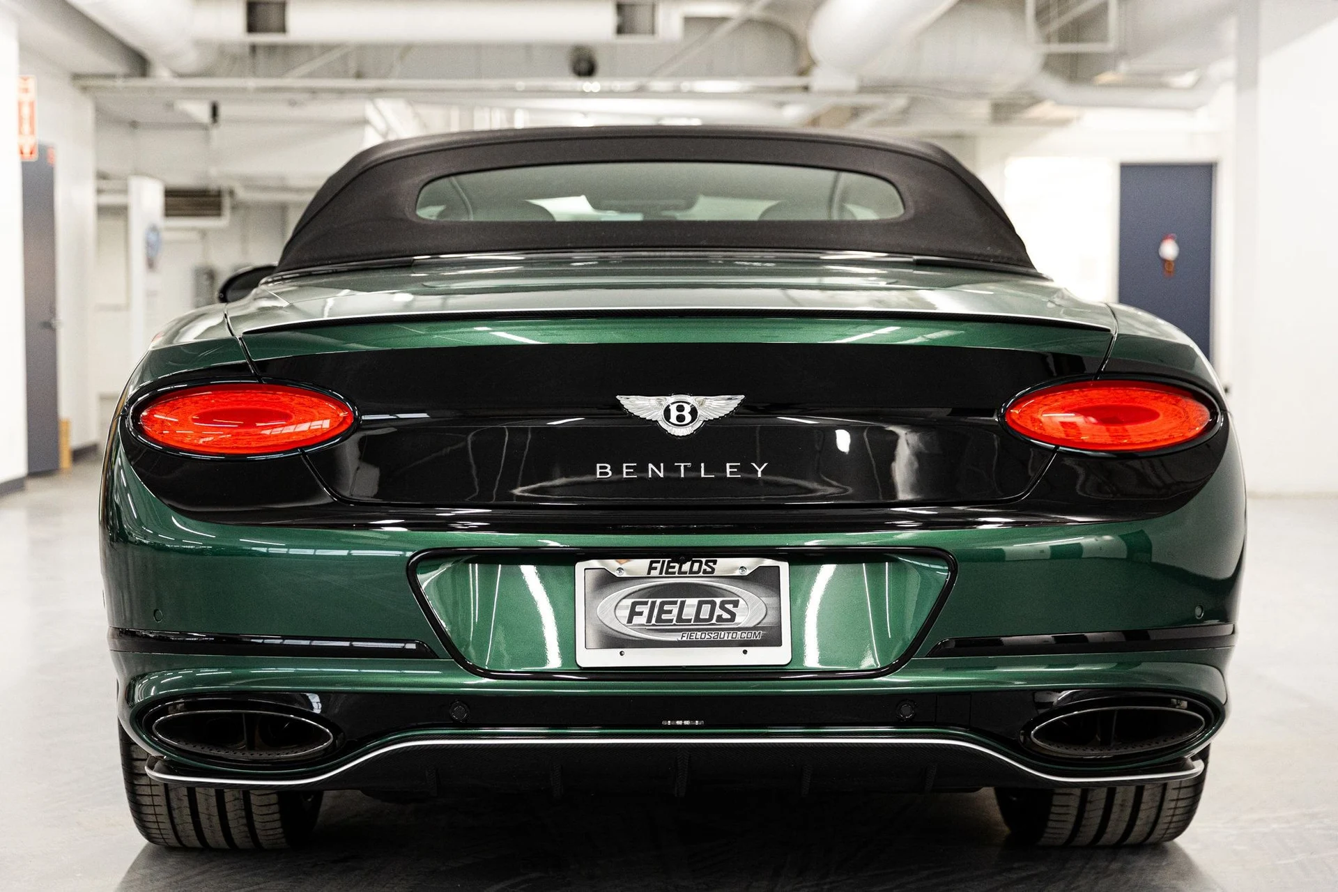 mph010_2679084960_eddd154b1c7347994e173ba59a650efdx_caf15e9f12