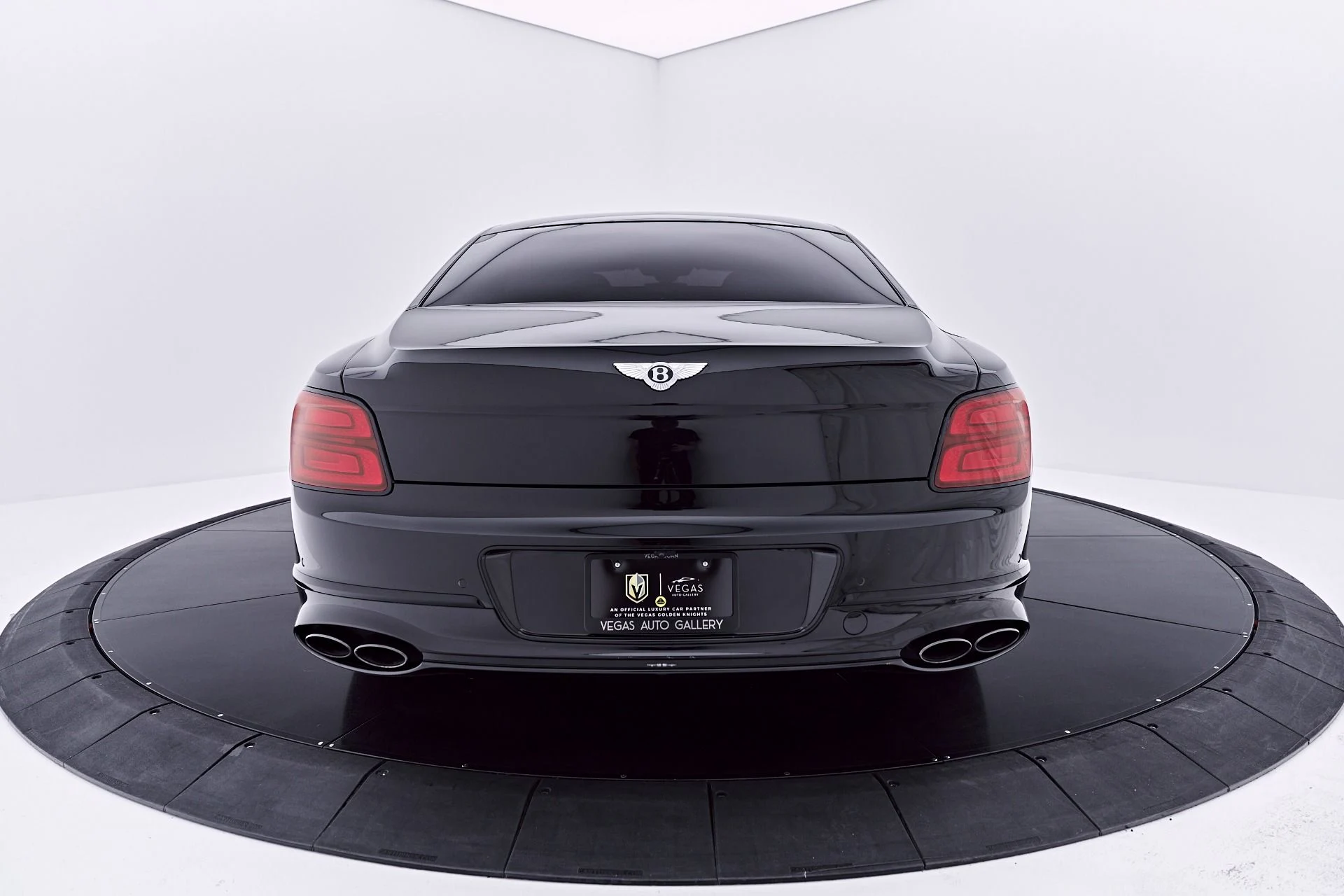 mph010_2685471877_Used_2023_Bentley_Flying_Spur_S_1784247230_ac9479a086