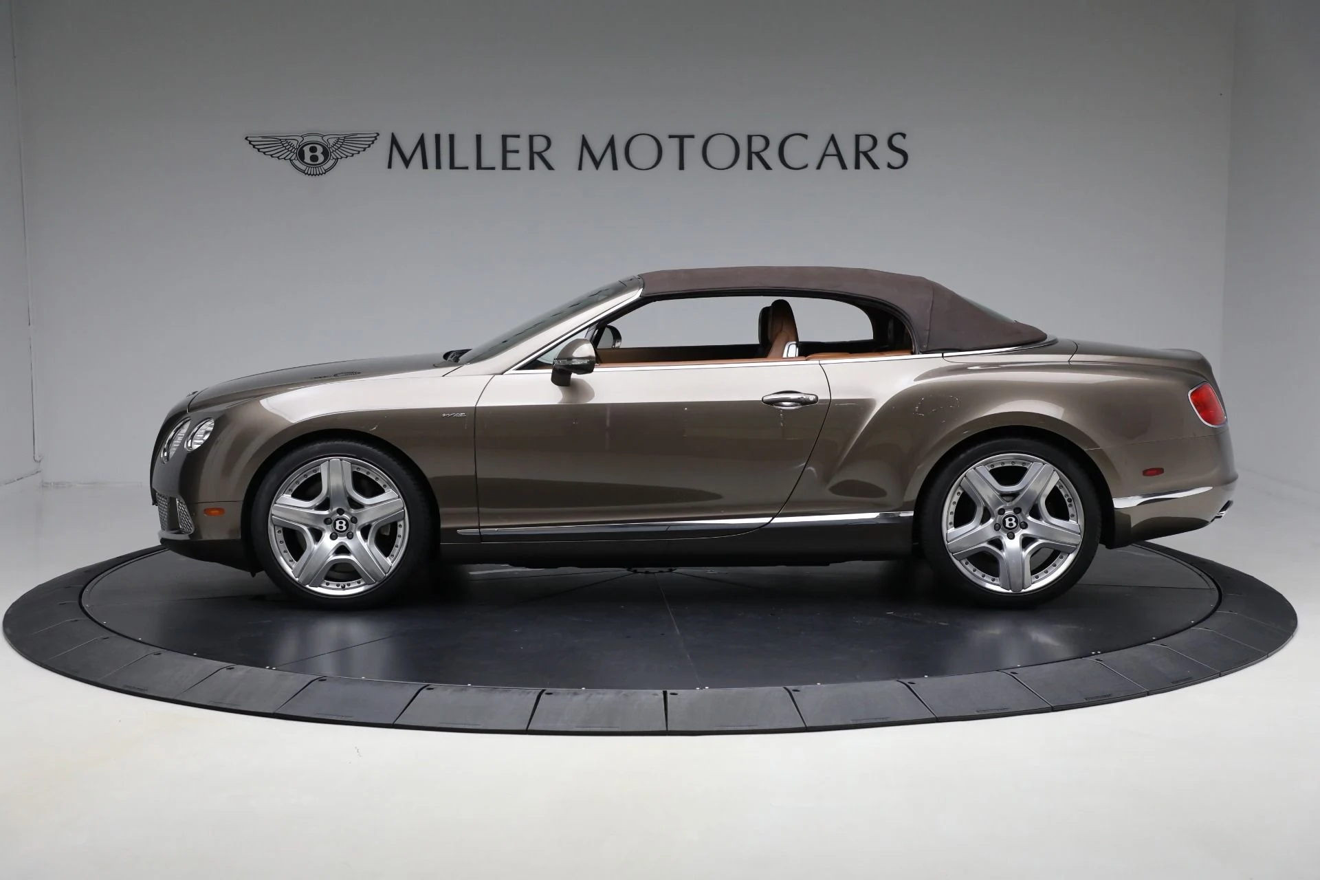 mph010_2689776810_Used_2015_Bentley_Continental_GT_1761072799_d76c3c617c
