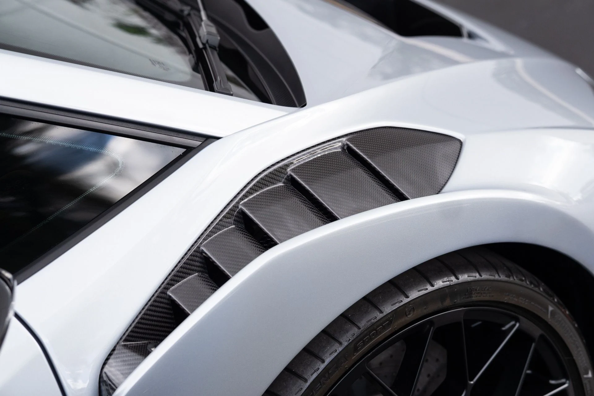 mph010_2696819237_Used_2023_Lamborghini_Huracan_STO_1770160431_f8c7f2b792