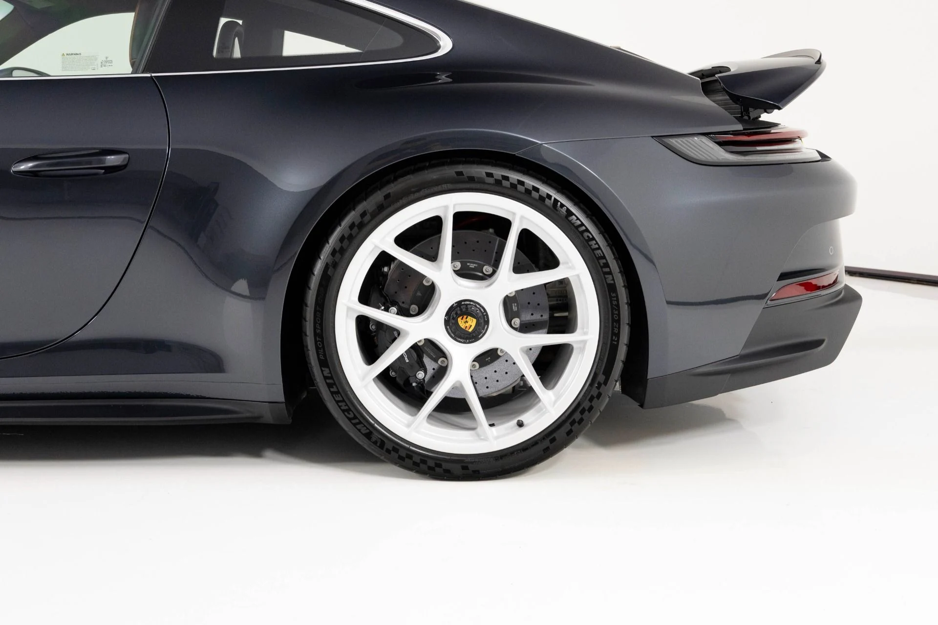mph010_2699770587_Used_2024_Porsche_911_ST_1761006448_b36f7547ed