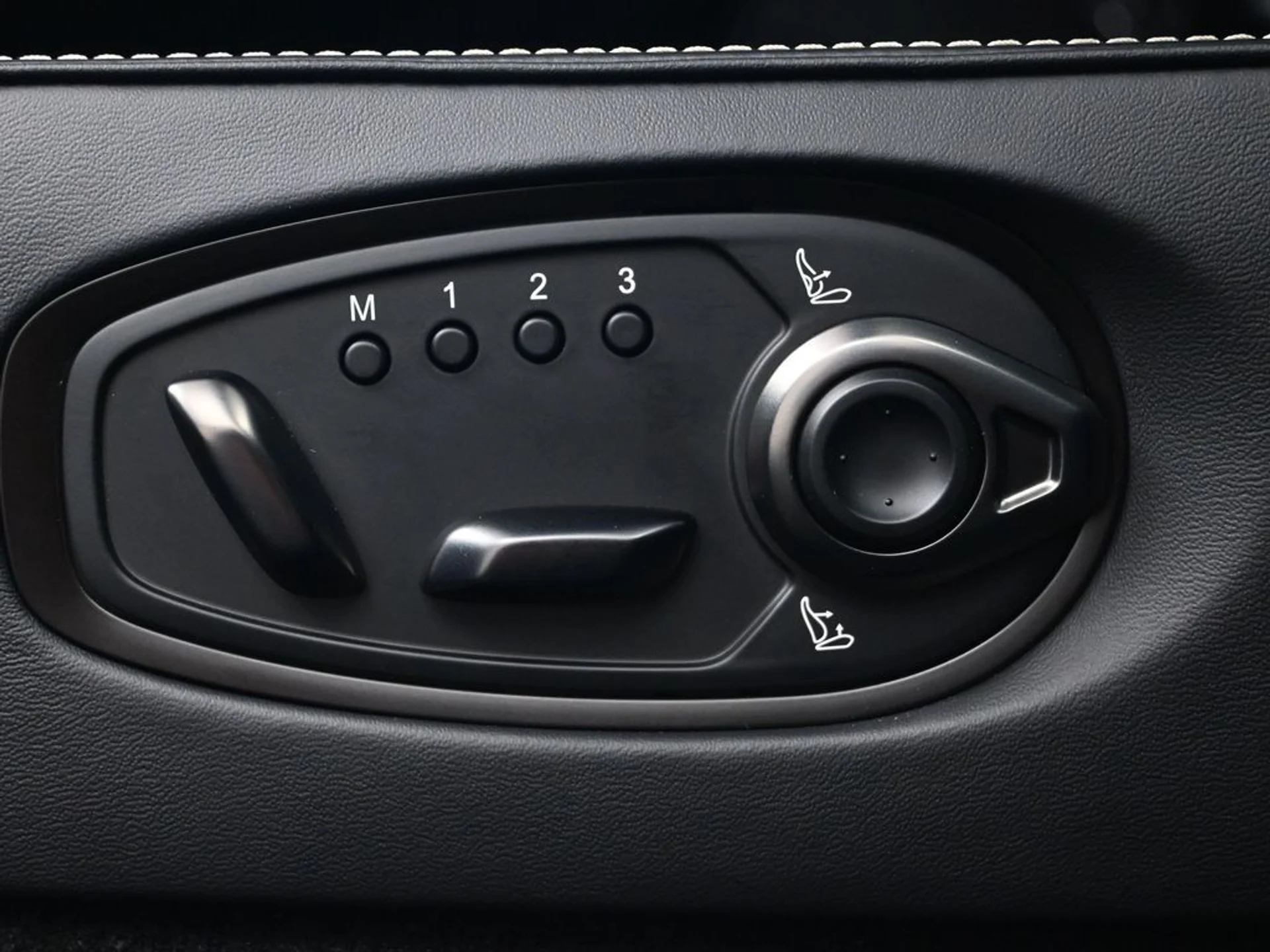 mph010_2706609540_0ec608a02020865d361da705f630df03x_75da315a54