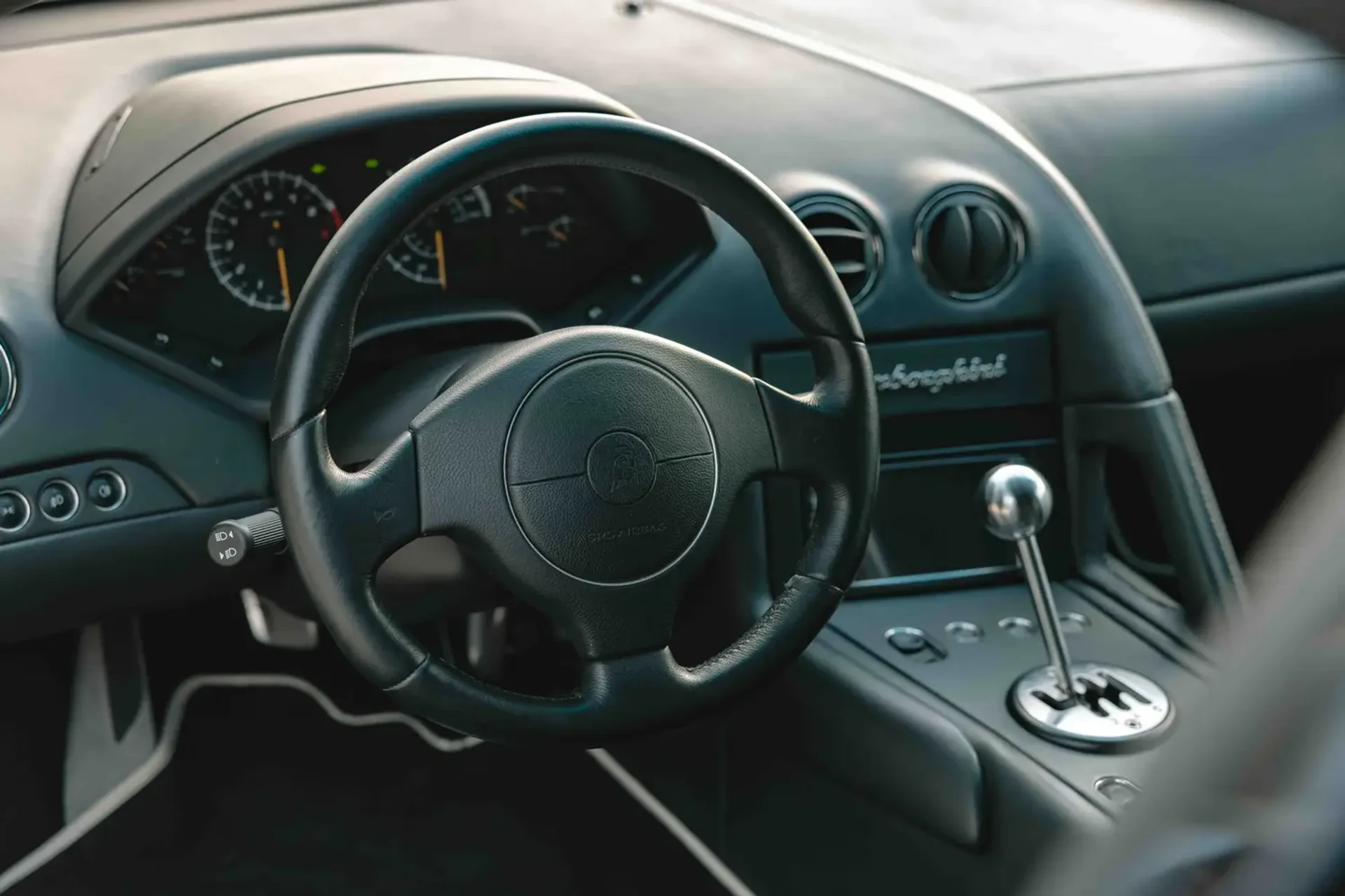 mph010_270759207_6941da4b44b7ae7d74168c79_gallery_image_10_1765923397298_71f3f42498