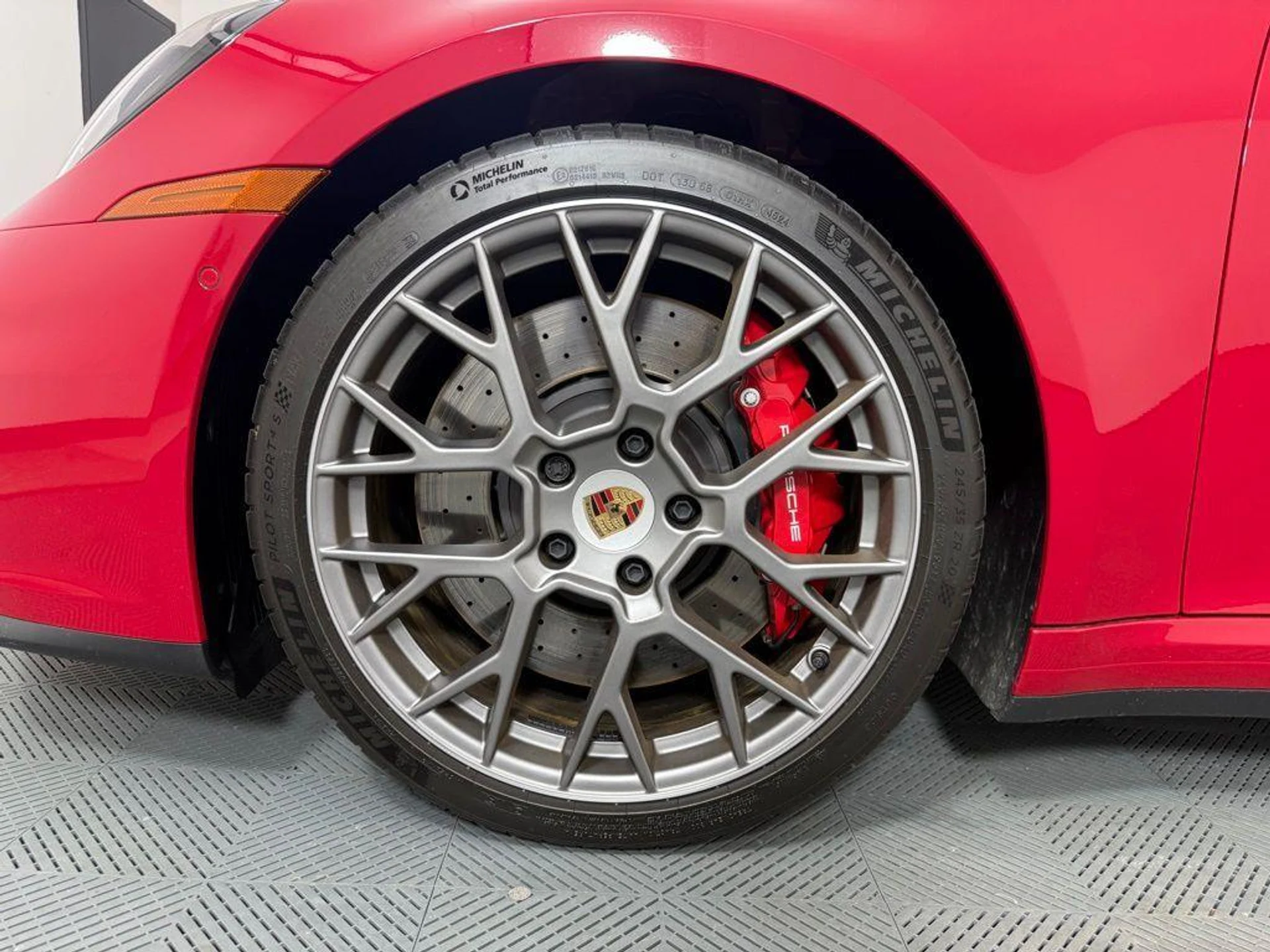 mph010_270784583_Il8xt_VQOL_Pc_HH_Riz_Pu_VAEO_23m_E0_f970cbf84b