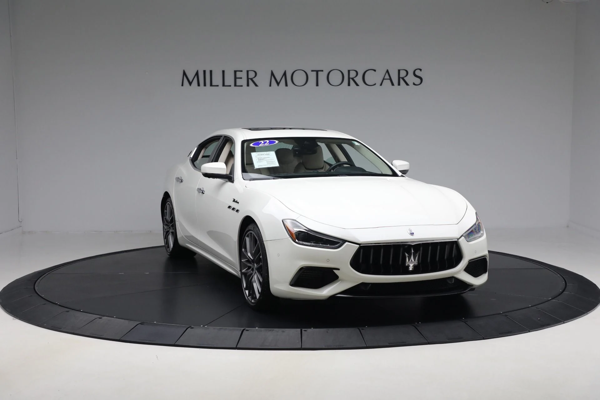 mph010_270932722_Used_2022_Maserati_Ghibli_Modena_Q4_69000025a4