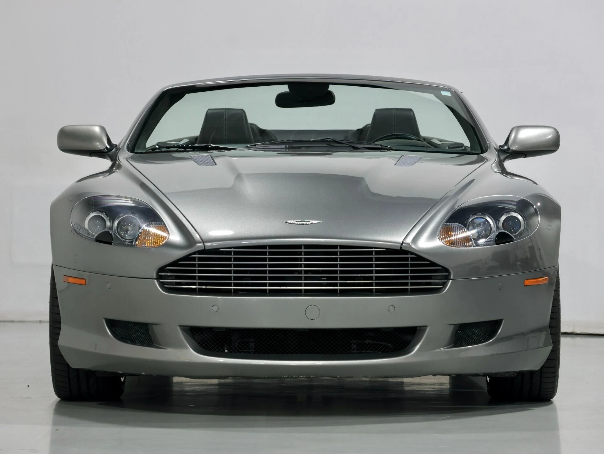 mph010_2713563524_Used_2008_Aston_Martin_DB_9_V12_Volante_V12_Power_Only_18_K_Miles_Freshly_Serviced_All_Original_1750279132_e1412b9321