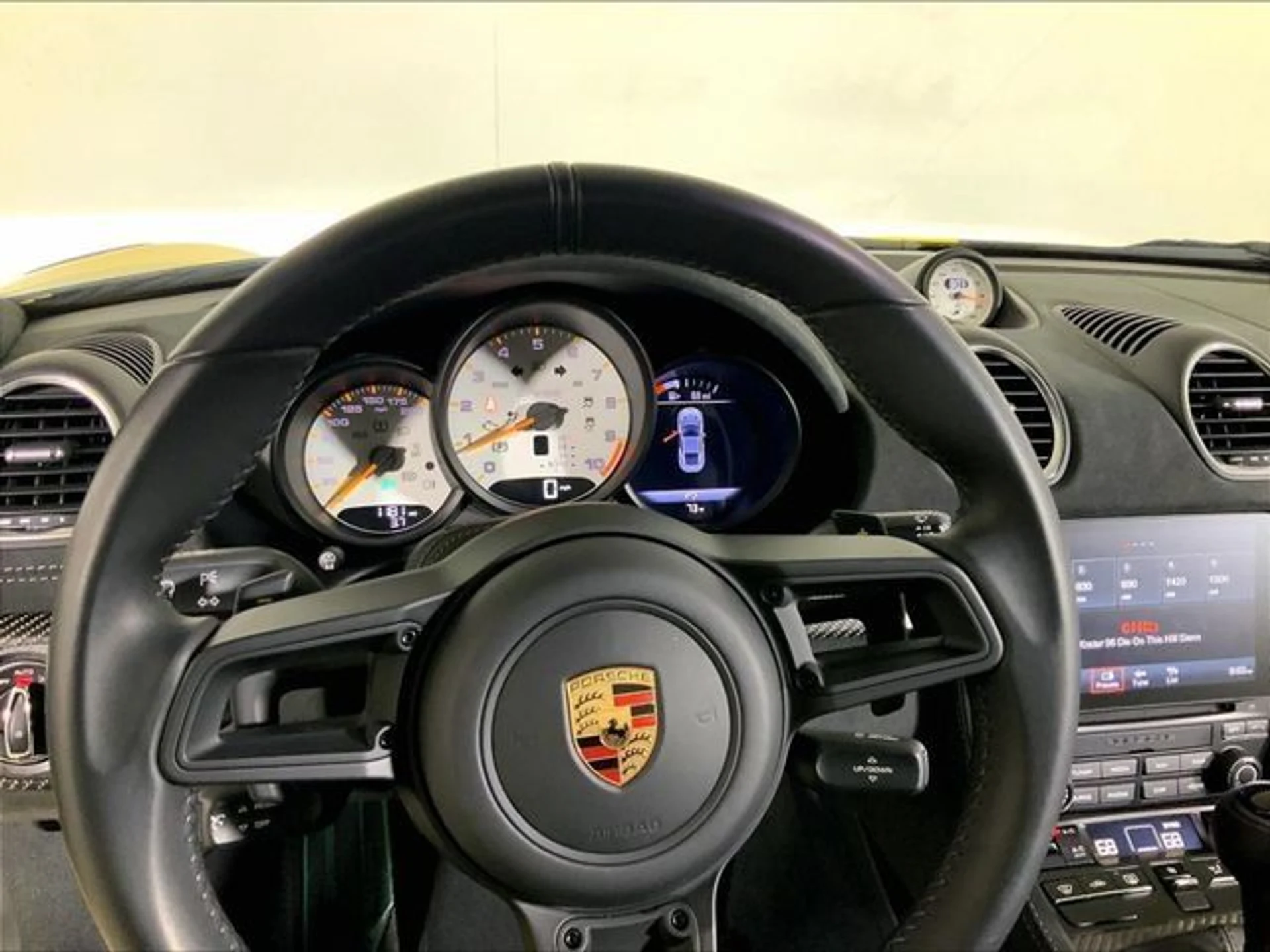 mph010_2714285883_be84edc207a3c59655db10b5b454362b_3a7c8f510c