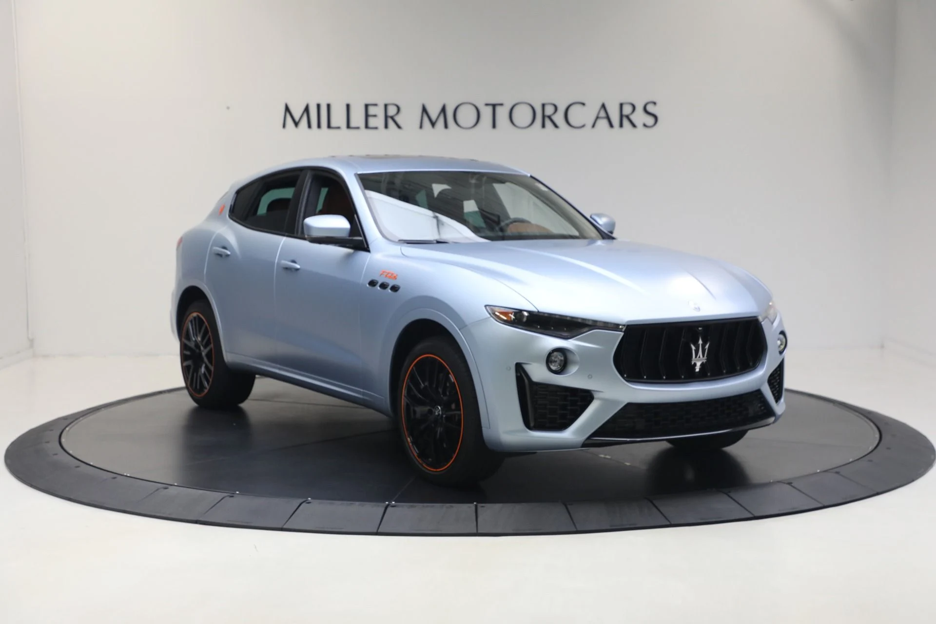 mph010_2720146492_Used_2023_Maserati_Levante_F_Tributo_1764365135_e635f245e6