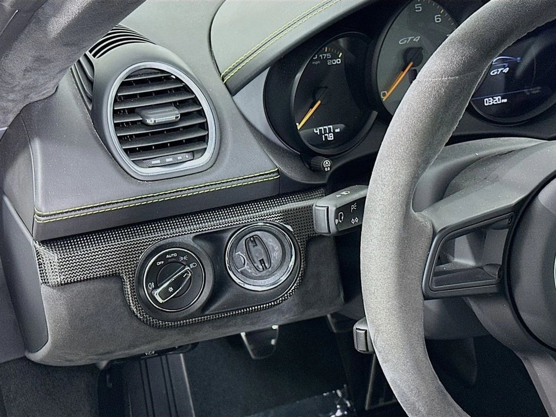 mph010_2725852248_f44a69caf450e42042ae67f1114c8e54x_4bd8dfd104