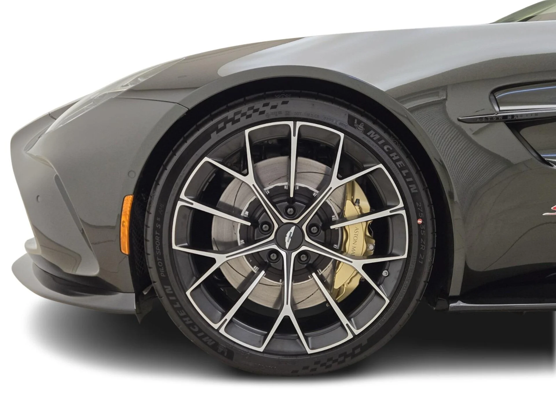 mph010_2726584141_New_2026_Aston_Martin_Vantage_S_1775625492_f1d3f60645