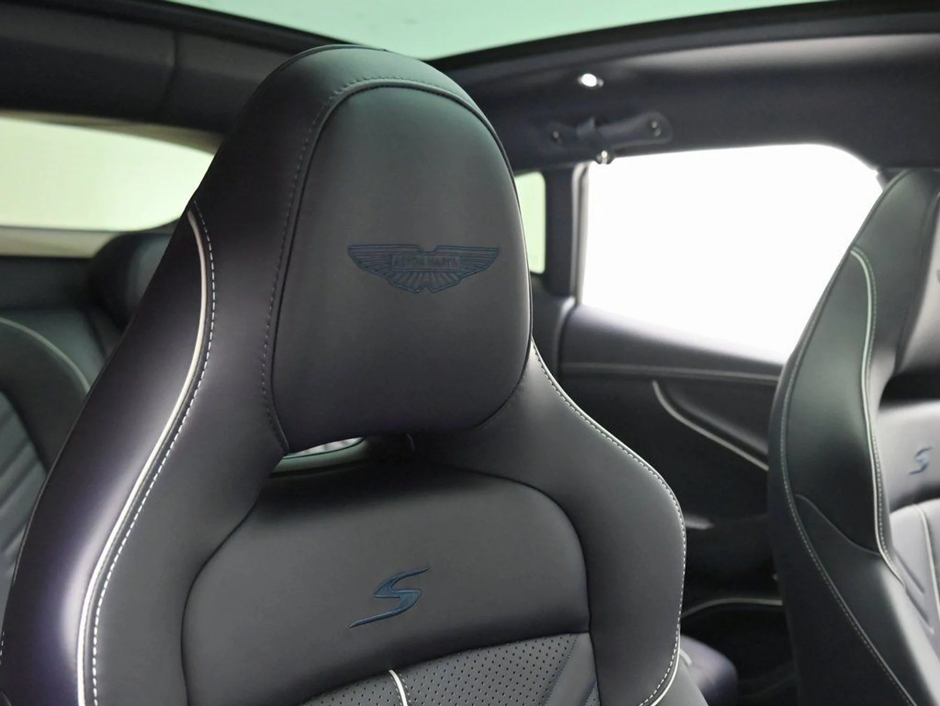 mph010_2732176641_7adc09212afaf760fefc9d58984e91c4_520029dff0