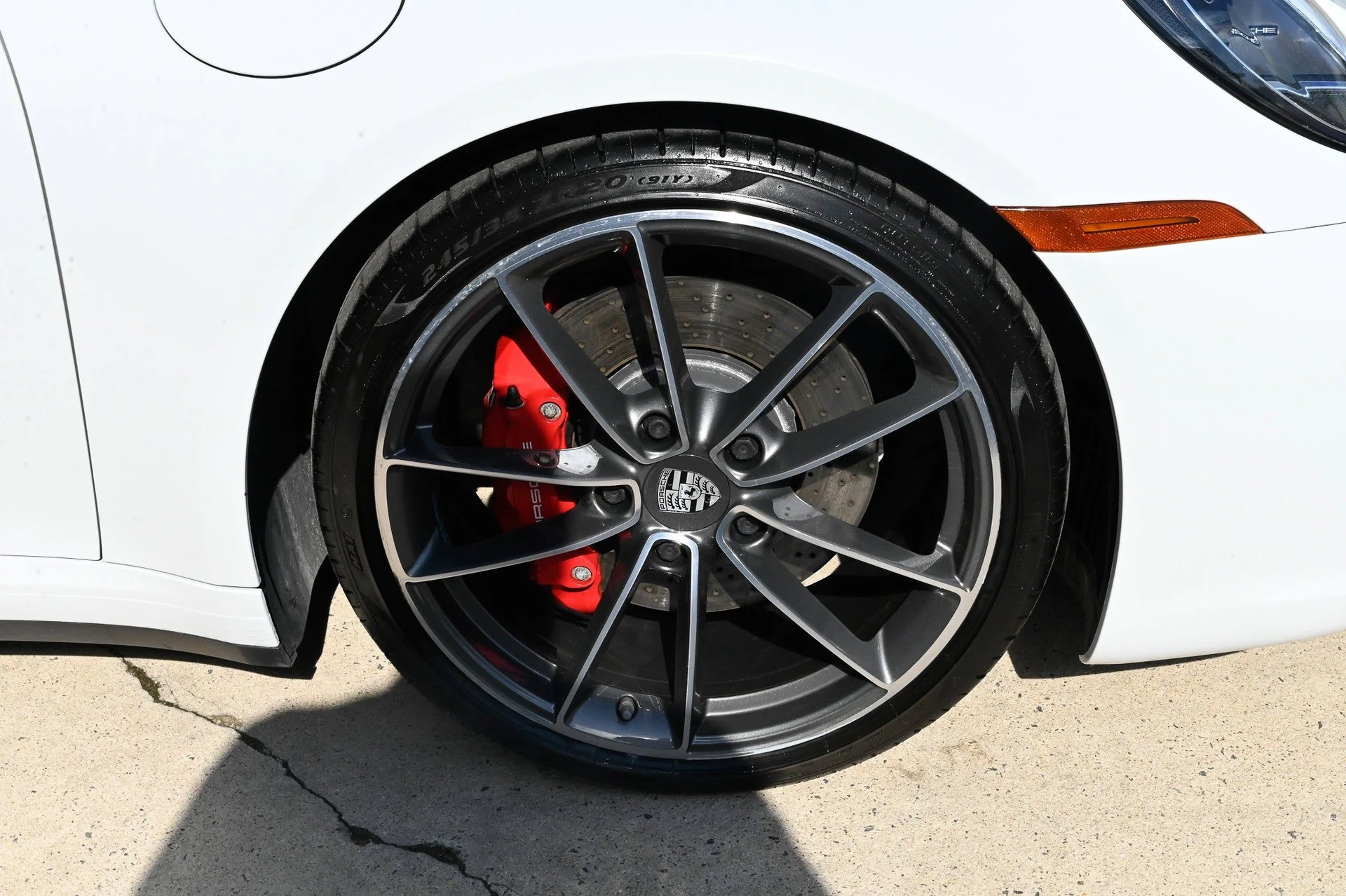 mph010_2732328510_9ac17d7fc5bb460cafeed8af0fc7f881_4f66b820b3