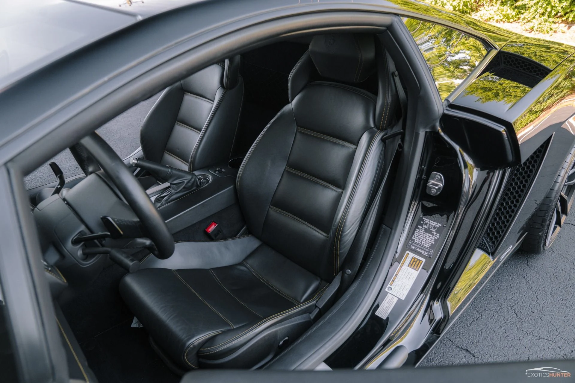 mph010_2734355782_Used_2012_Lamborghini_Gallardo_LP_550_2_on_Vorsteiner_Forged_Wheels_w_Front_Lift_1755035749_e8fdd59c69