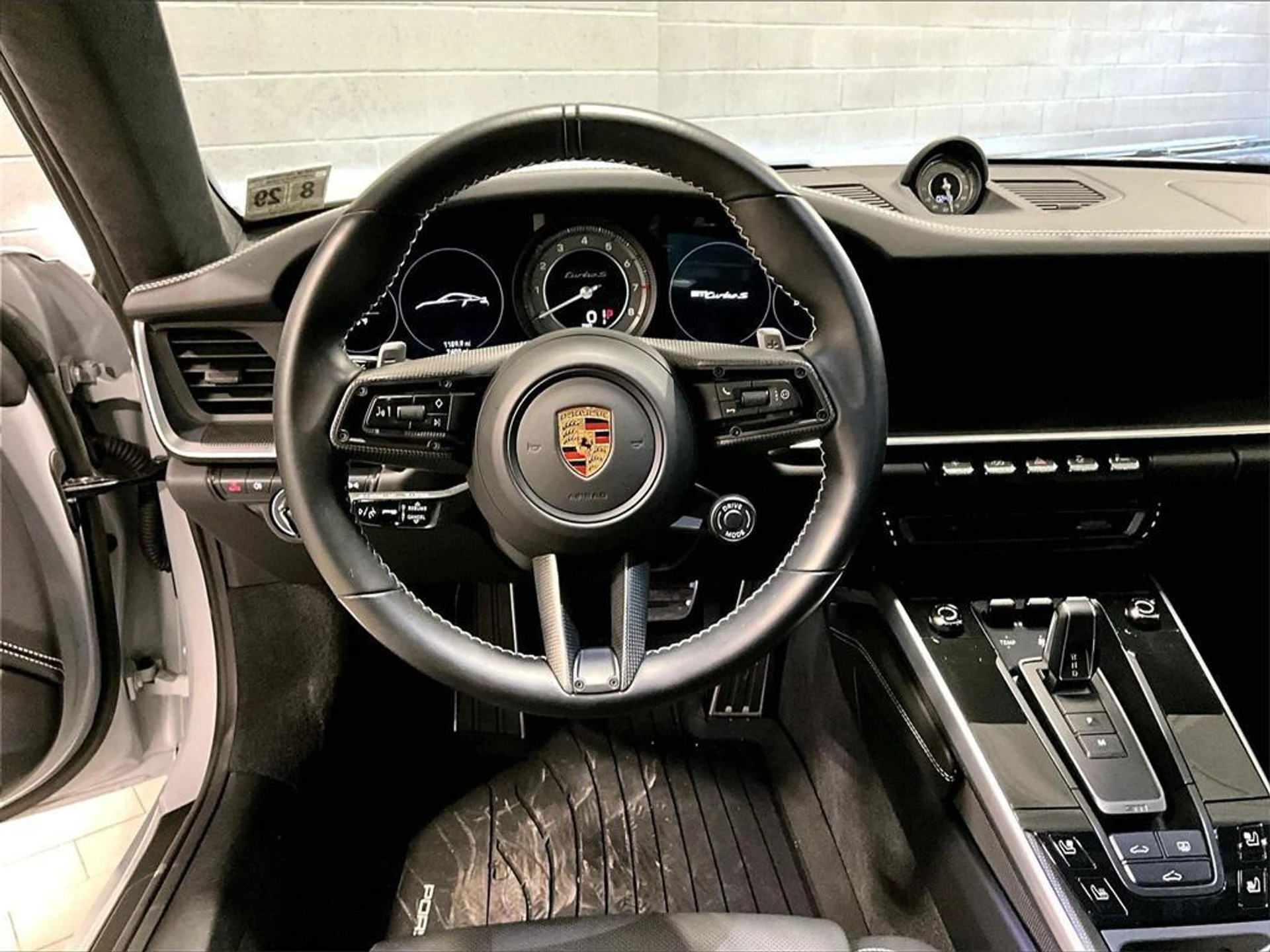 mph010_273625017_05pp_X6oz_Mgg_U_Mtgv_TZO_1e_Et9k_M_eae1a1683a