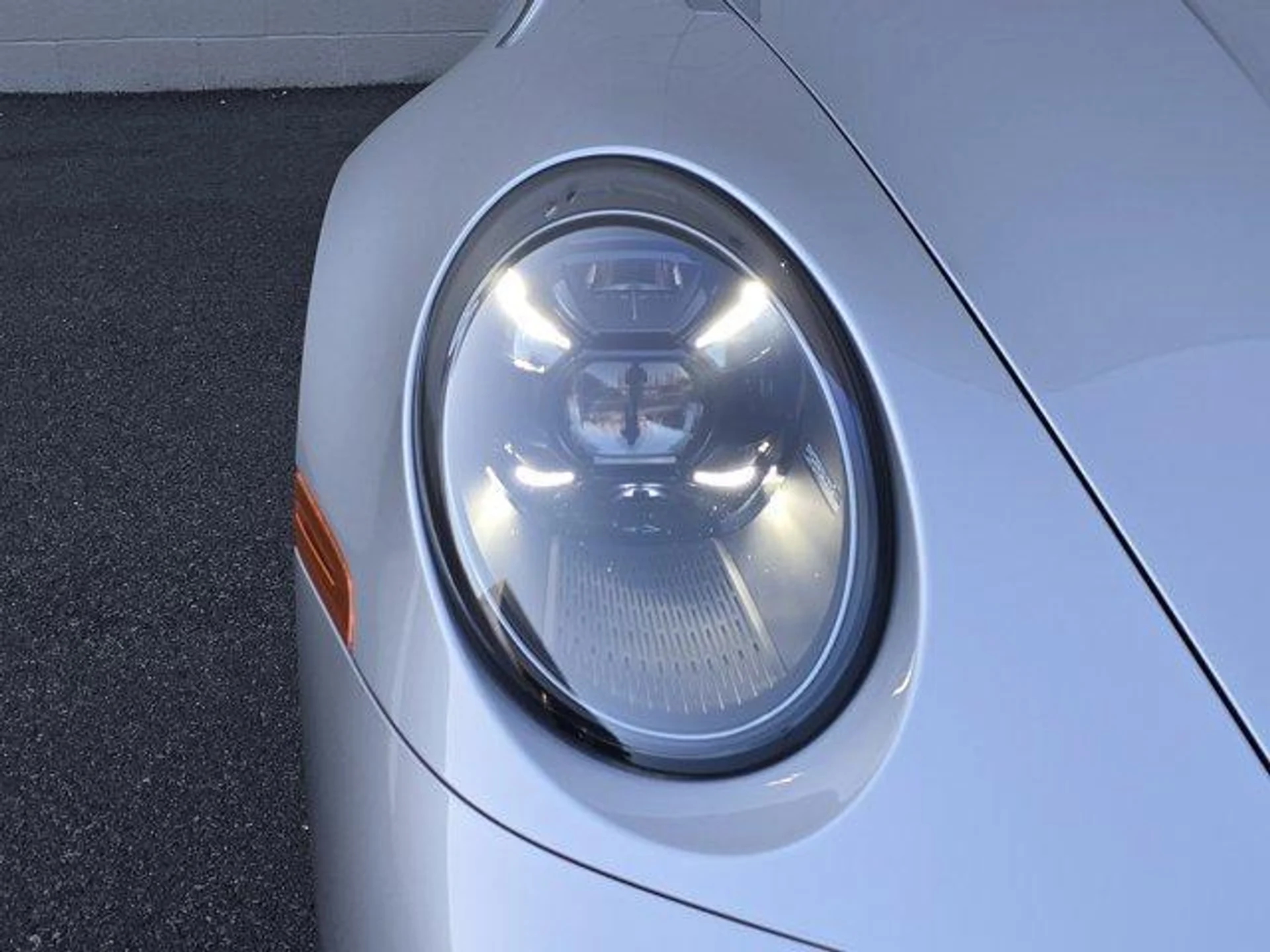 mph010_2739210306_Vri_HD_4_E_Cd_Ul9_J_mru9a_C_Sy0ts6s_cf96170749