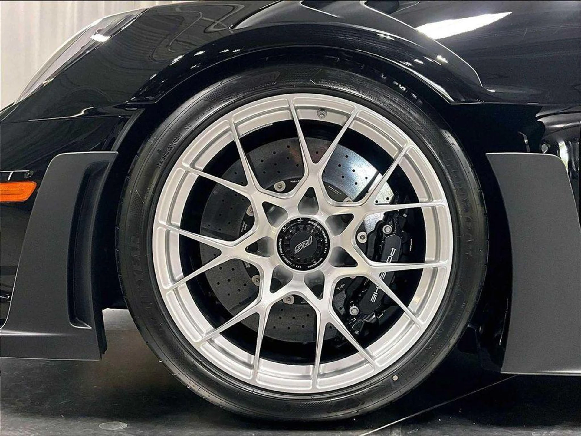 mph010_2745999135_D_Rnpd_Q_Fsv_Zjkq_Qx349guu_Bw_df_E_1df57cd607