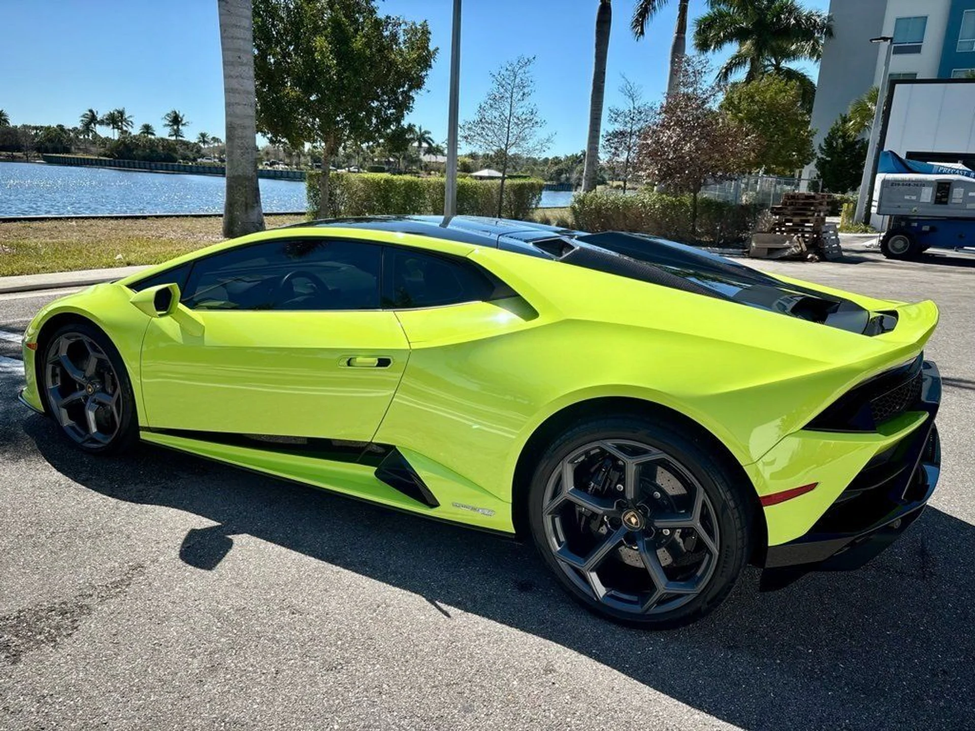 mph010_2749648393_fe0b58bc239d0950176641444c9ae2ca_4a9ad64404