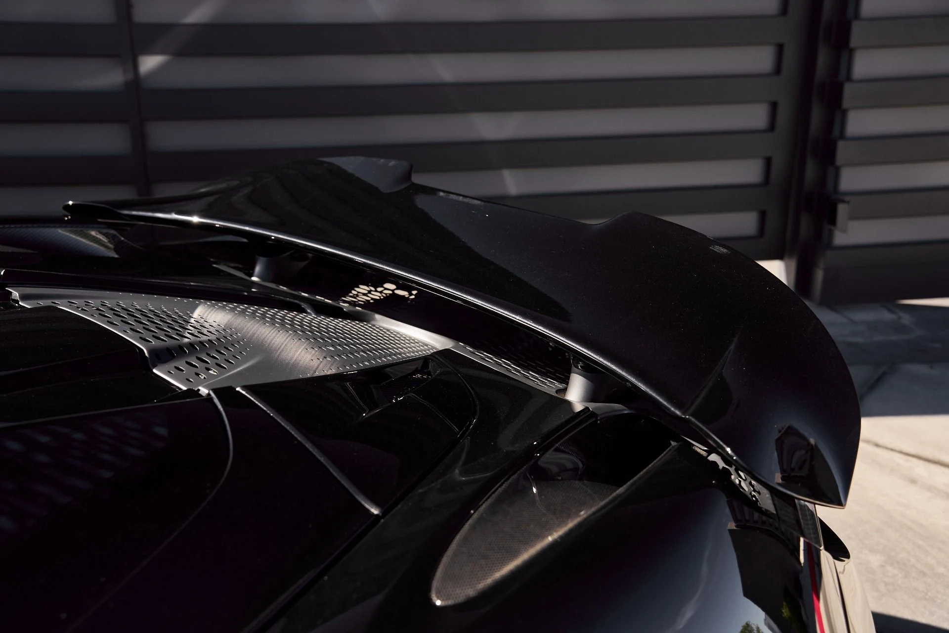 mph010_2759318017_Used_2024_Mc_Laren_750_S_1762034322_392f50ed97