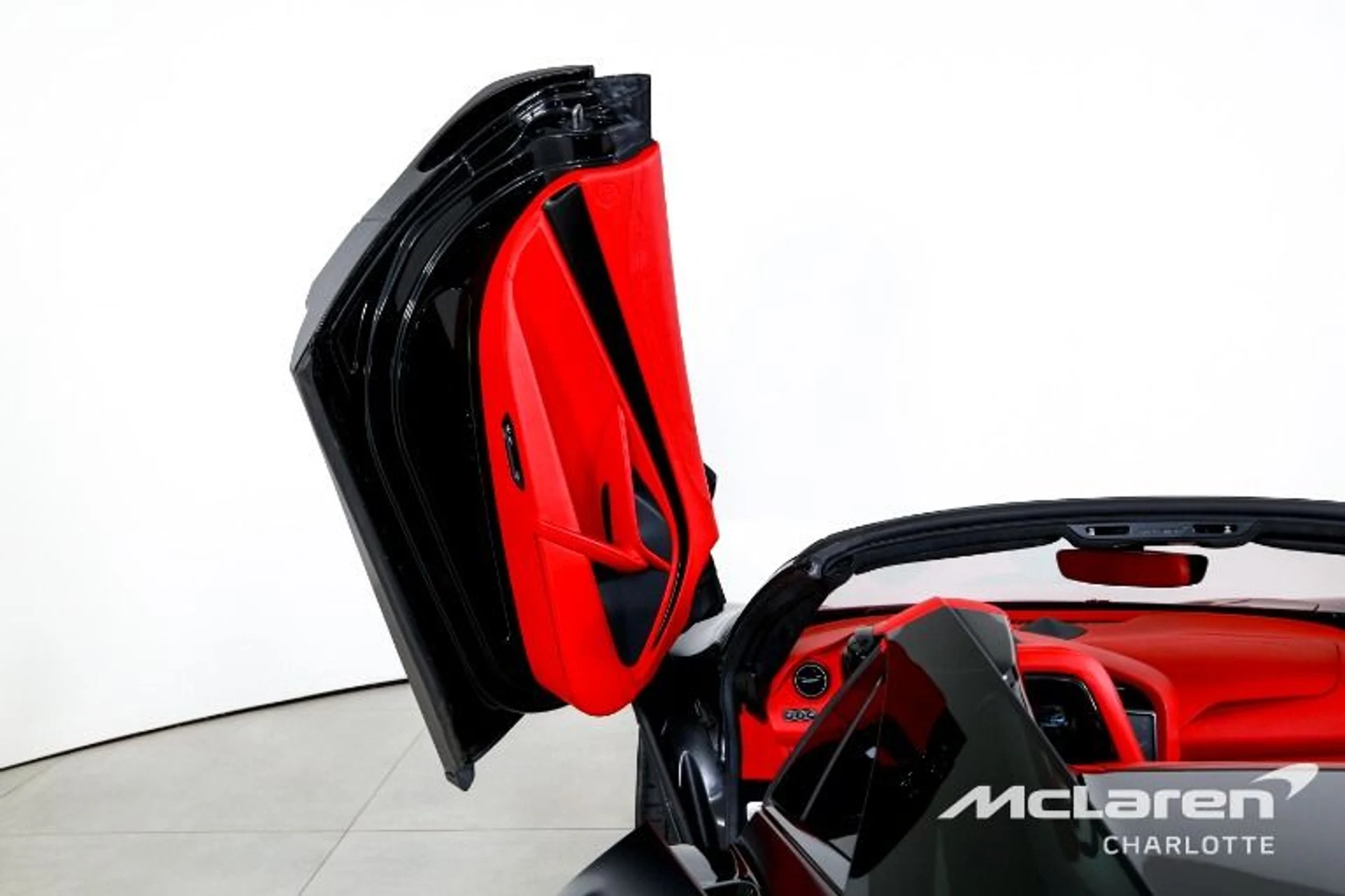 mph010_2759714510_Used_2025_Mc_Laren_750_S_Spider_1a87b684d7