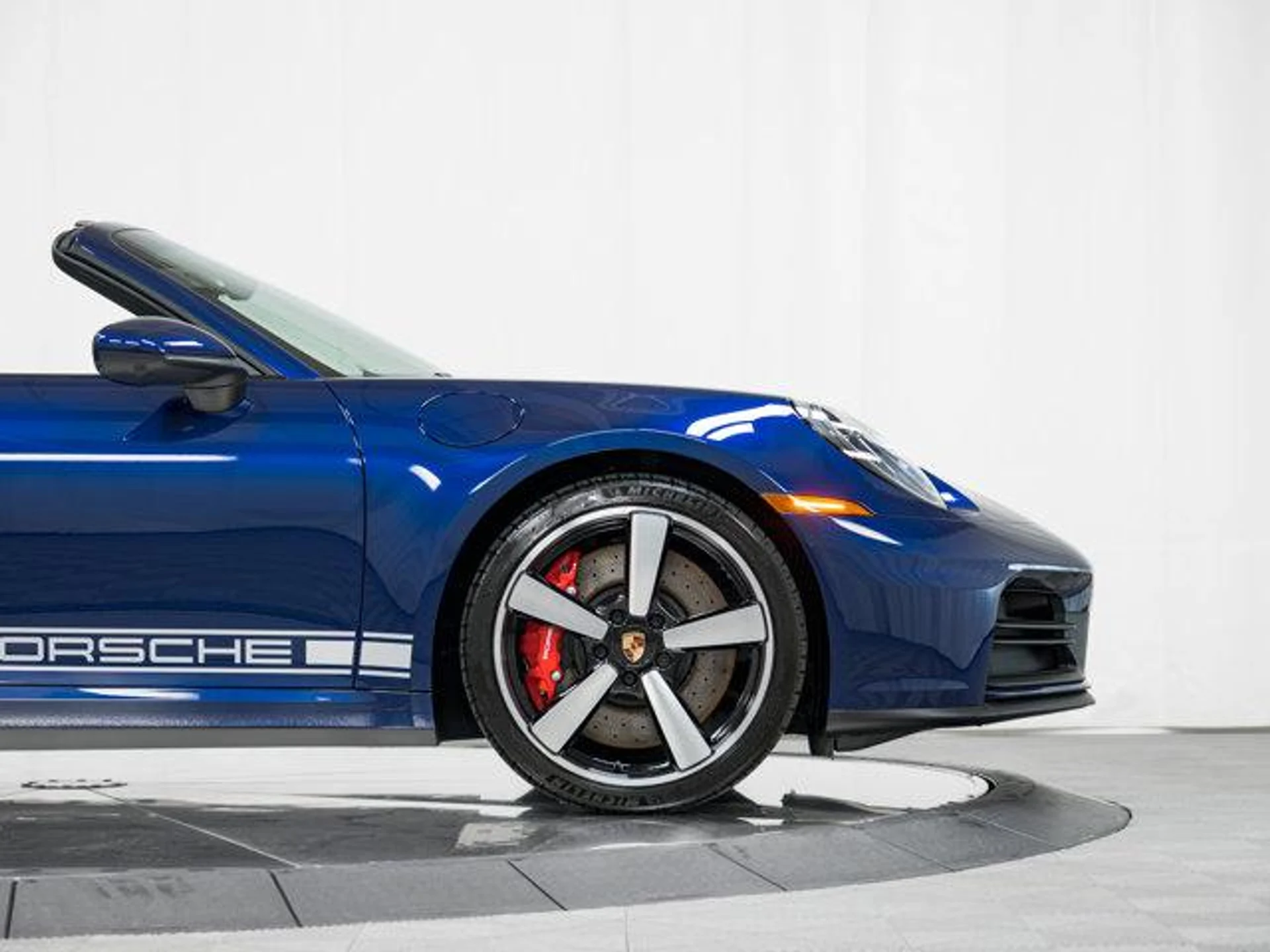 mph010_276096438_Hy0_Ua5t6alt_Ejw_Pf0_Ts_Nr_C_Bg_S_w_1dd1e7a6ab