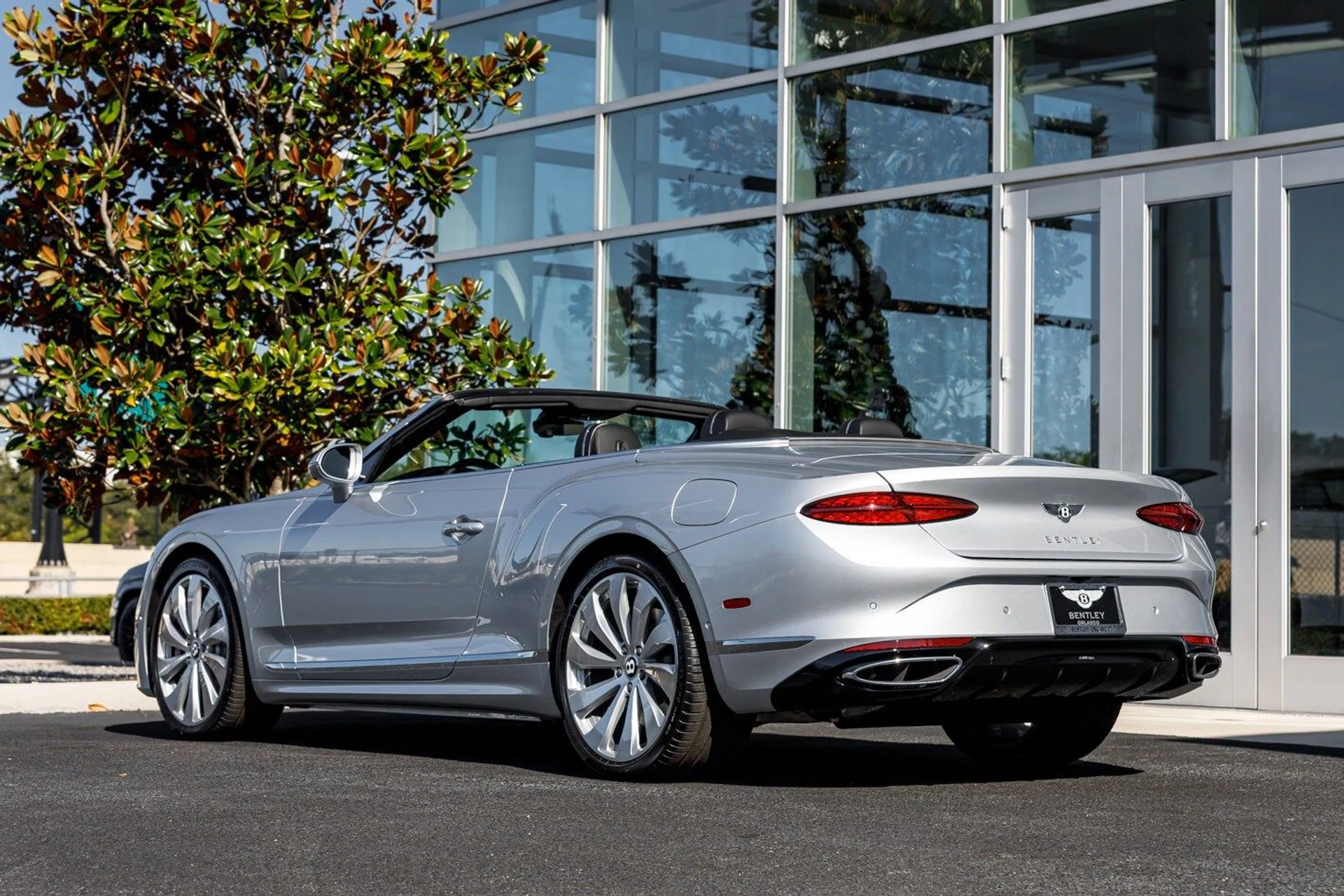 mph010_2761330919_27df423d2f96b37130a7a5cebfab5919x_4feb486a16