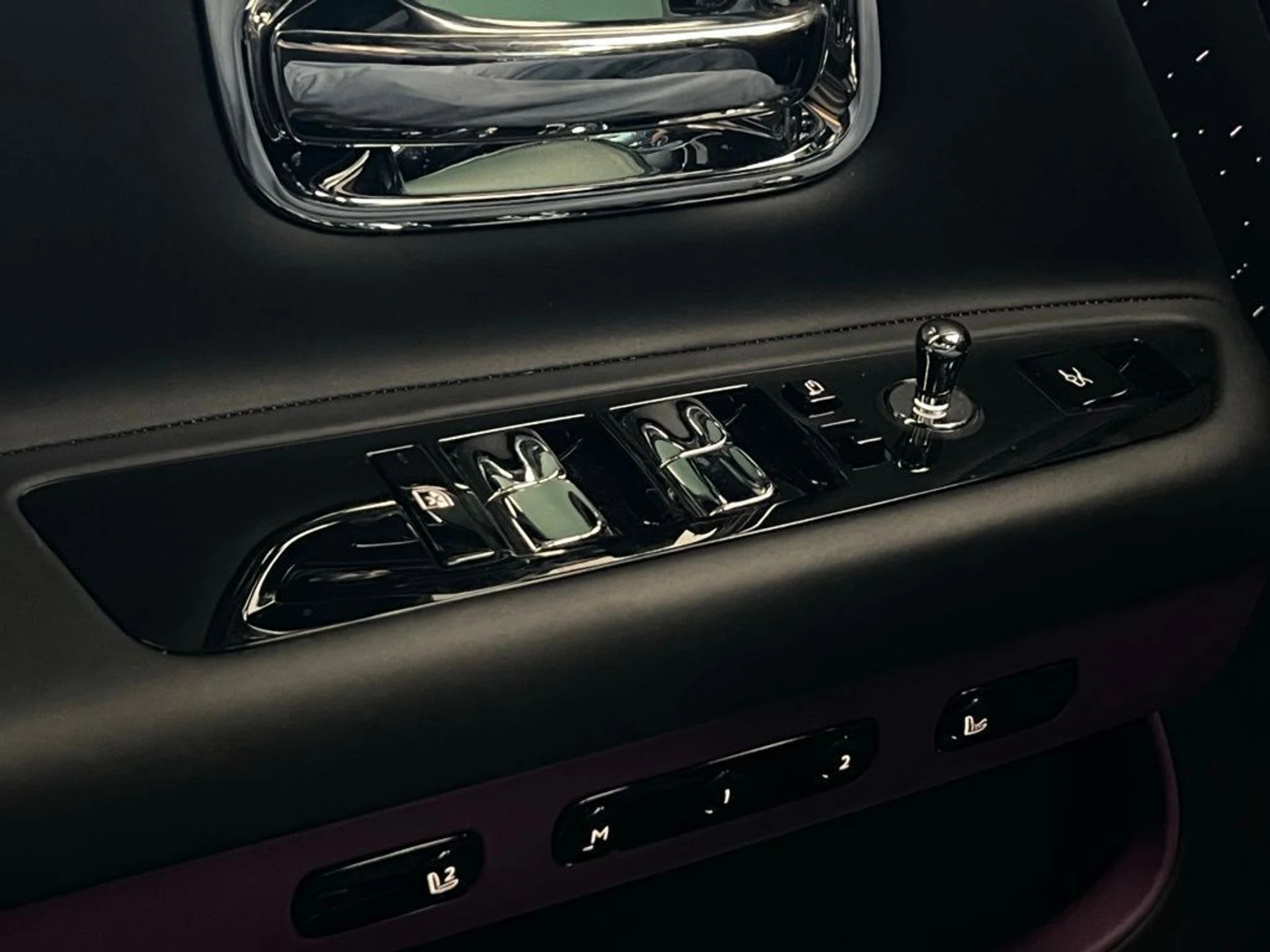 mph010_2765530274_xlc1jd2xlpr3uvcw2ma8xgjrec6m_4ac23078e4