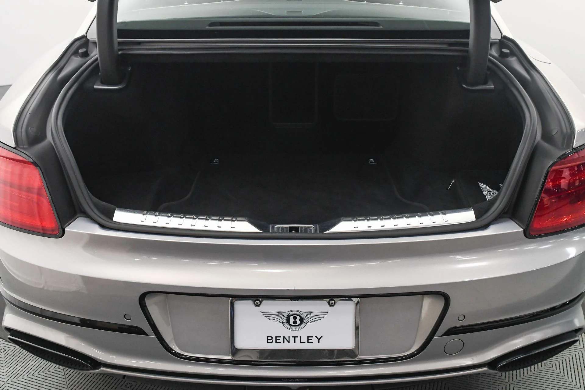 mph010_2768135941_15159d17_0130_4069_8d04_bd95cb299869_41a8329b97