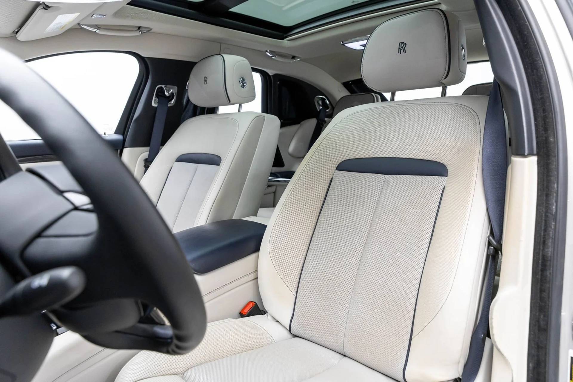 mph010_2769031496_11_ee75ebde9e