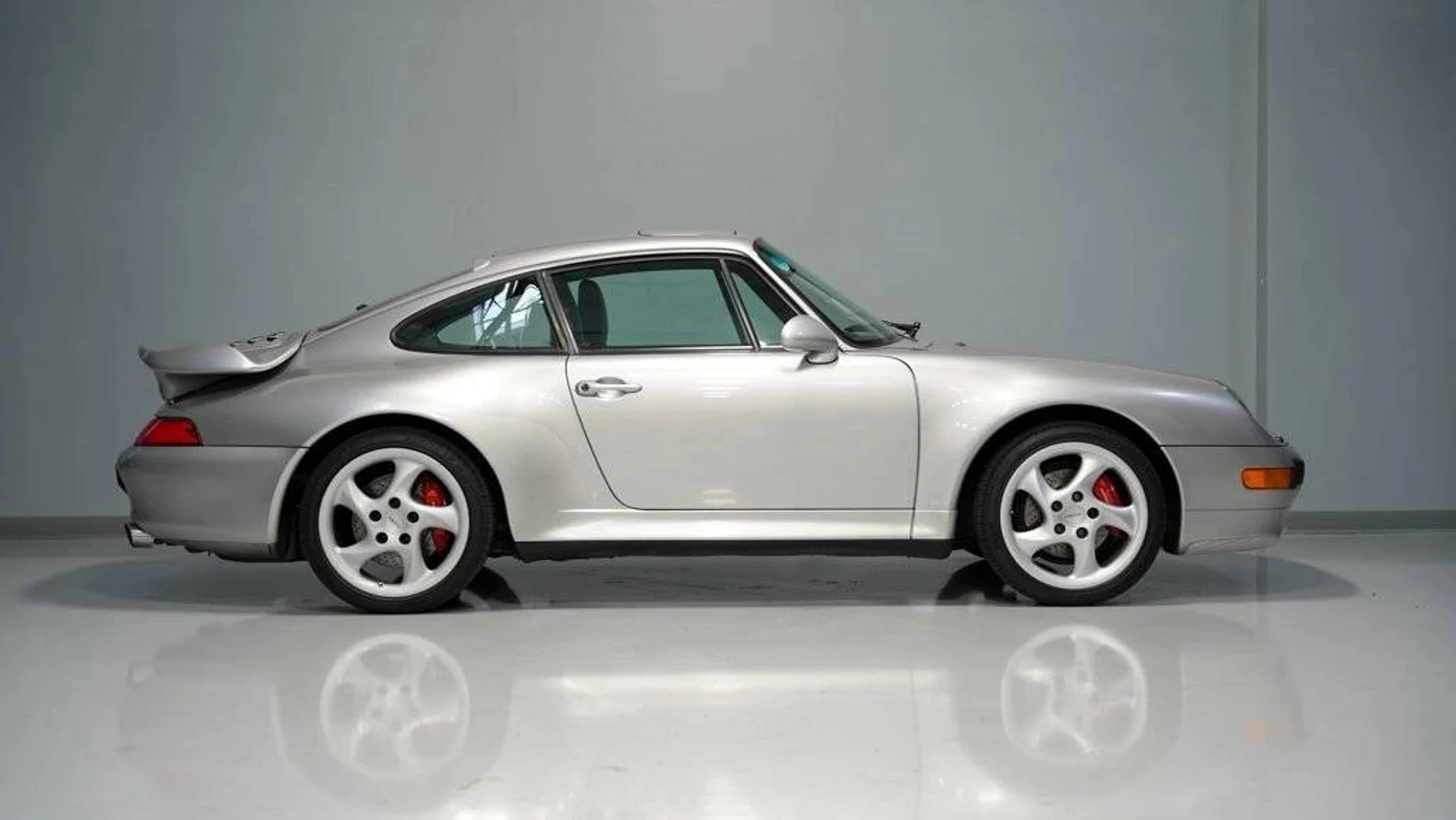 mph010_27707083_1280_a232c3f076