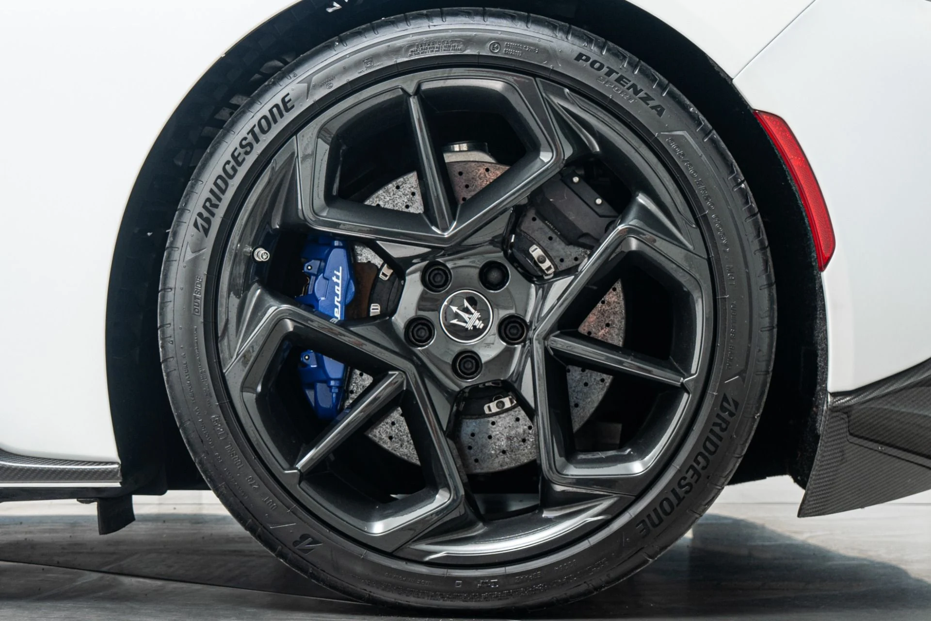 mph010_2770748640_Used_2022_Maserati_MC_20_1779288134_12f9325730