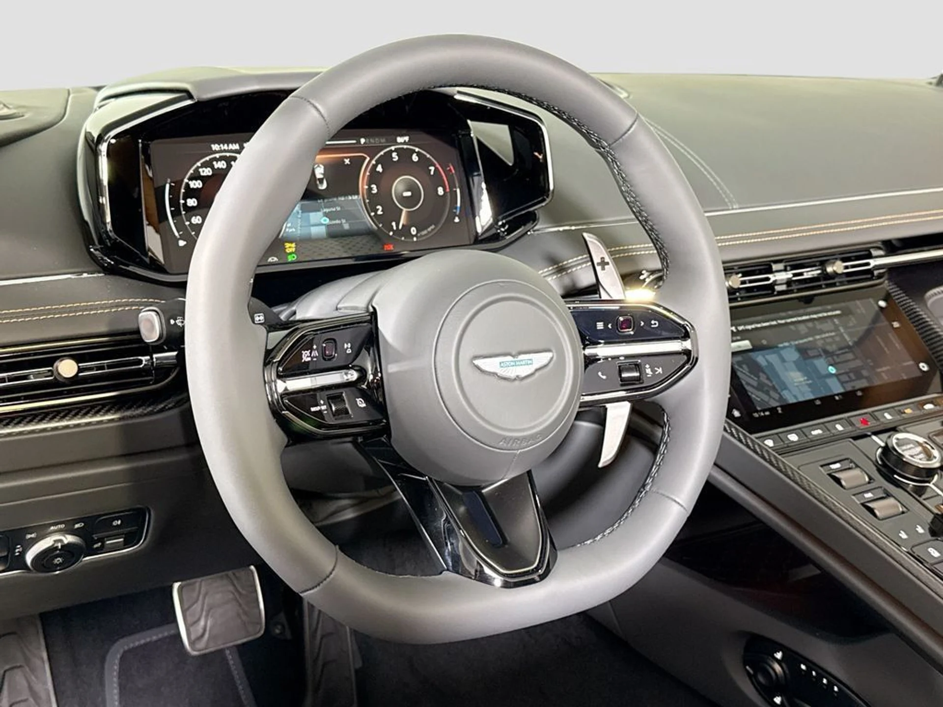 mph010_2771626659_new_2026_aston_martin_db12_s_volante_11350_23037477_11_1024_88e9dafcb7